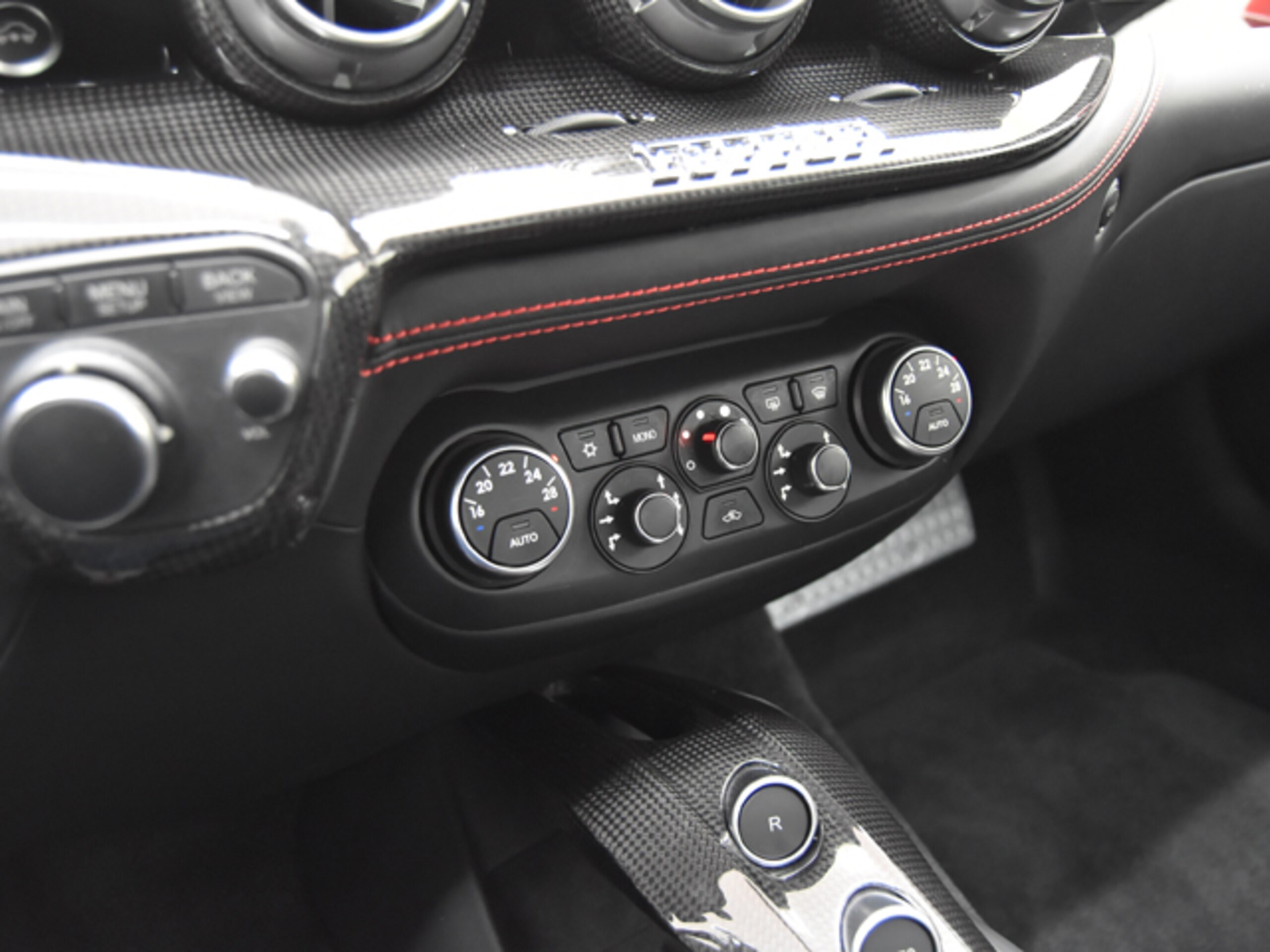2015 Ferrari F12 Berlinetta — Photo 12 / 17