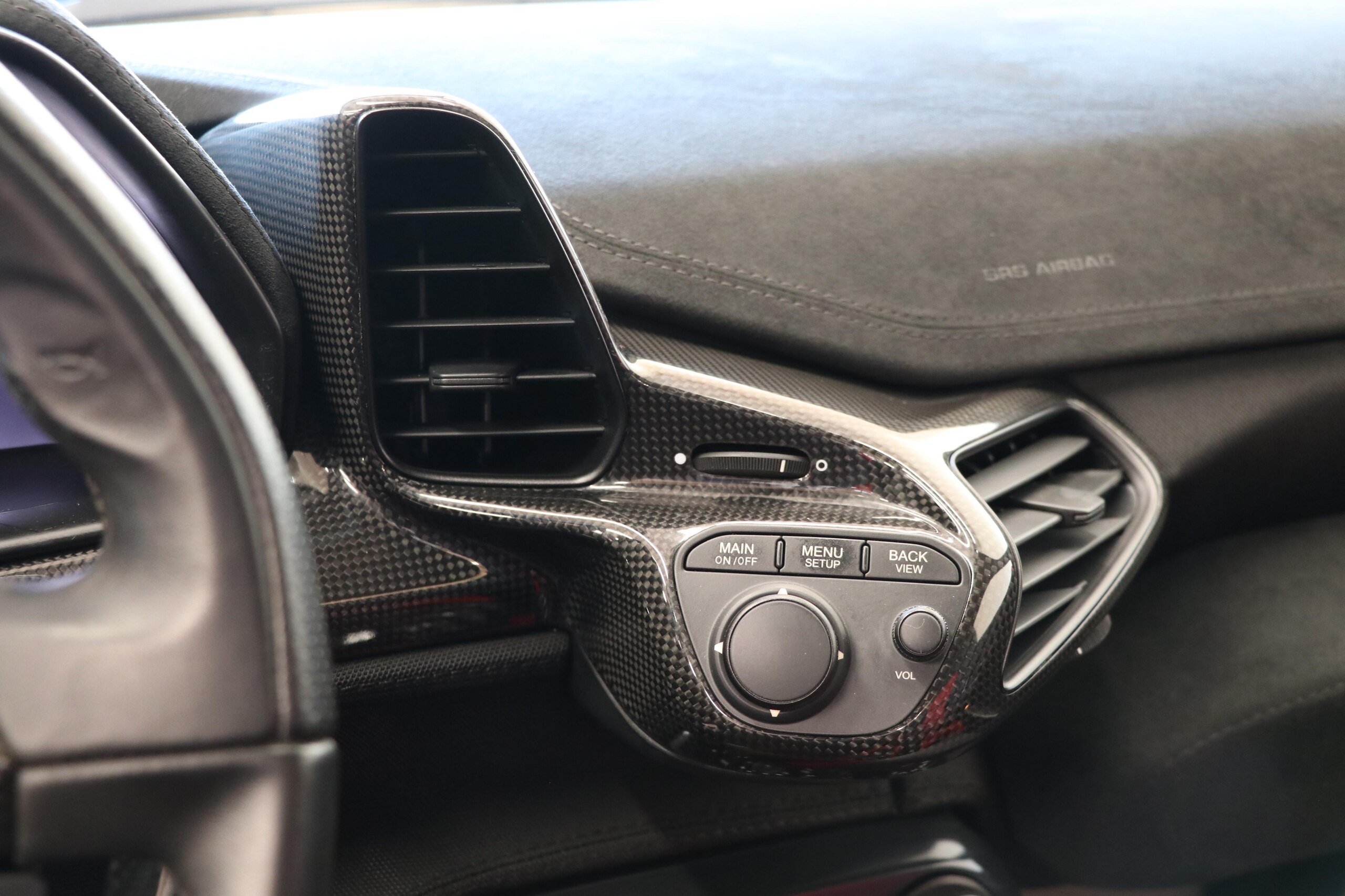 2015 Ferrari 458 Speciale — Photo 11 / 19