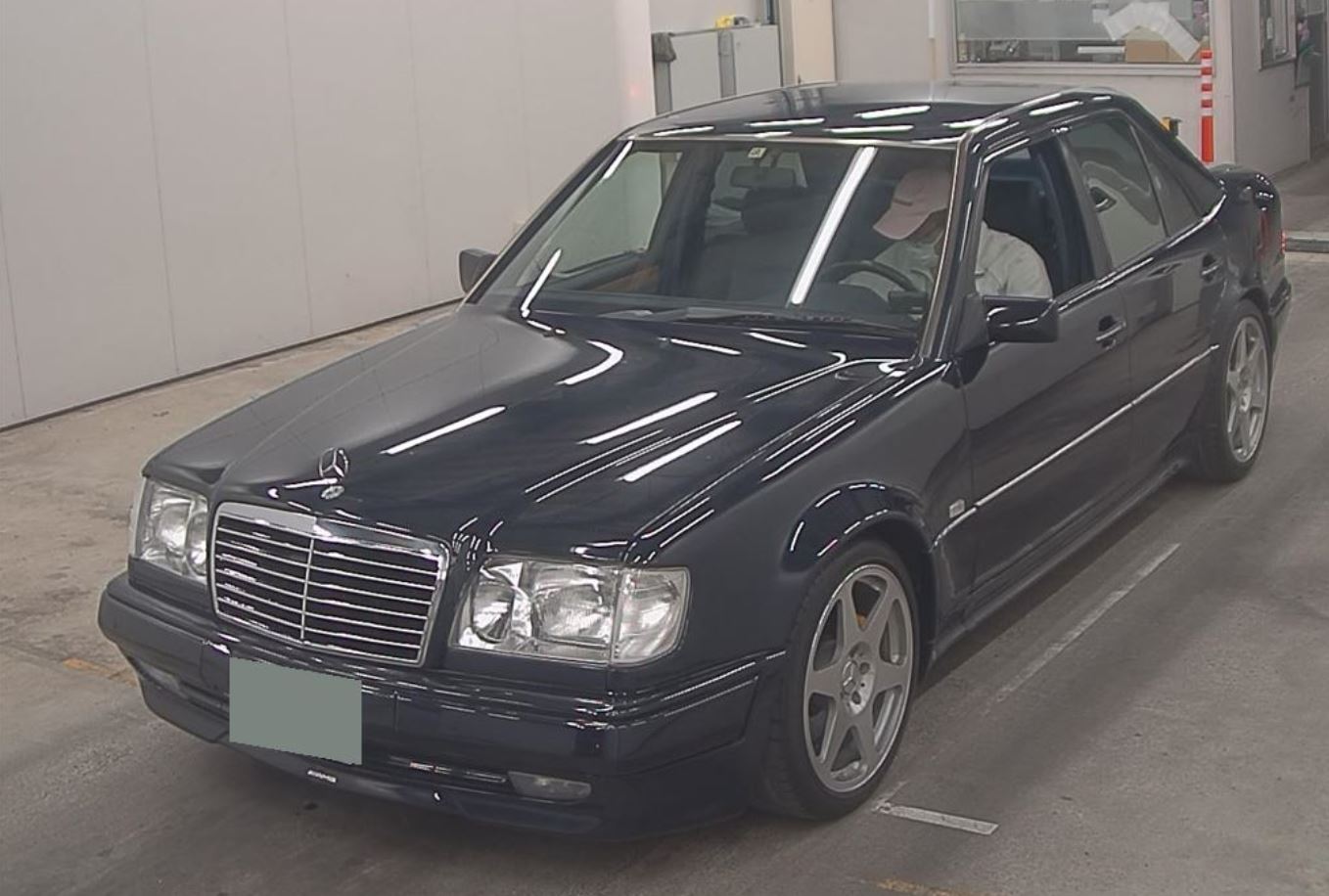 1993 Mercedes Benz E280 Mercedes Benz E280 W124 for sale in Japan