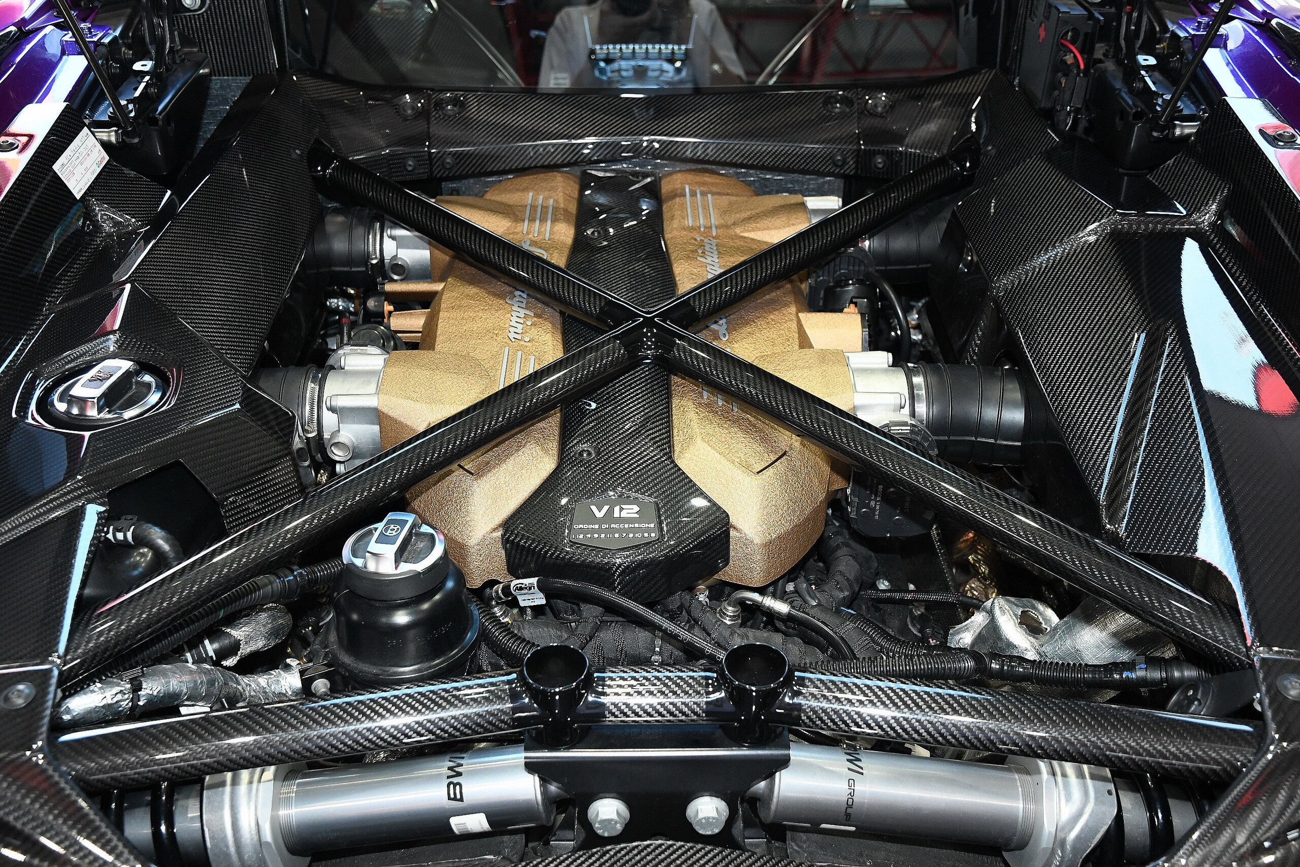 2022 Lamborghini Aventador Roadster LP780-4 Ultimae — Photo 54 / 55