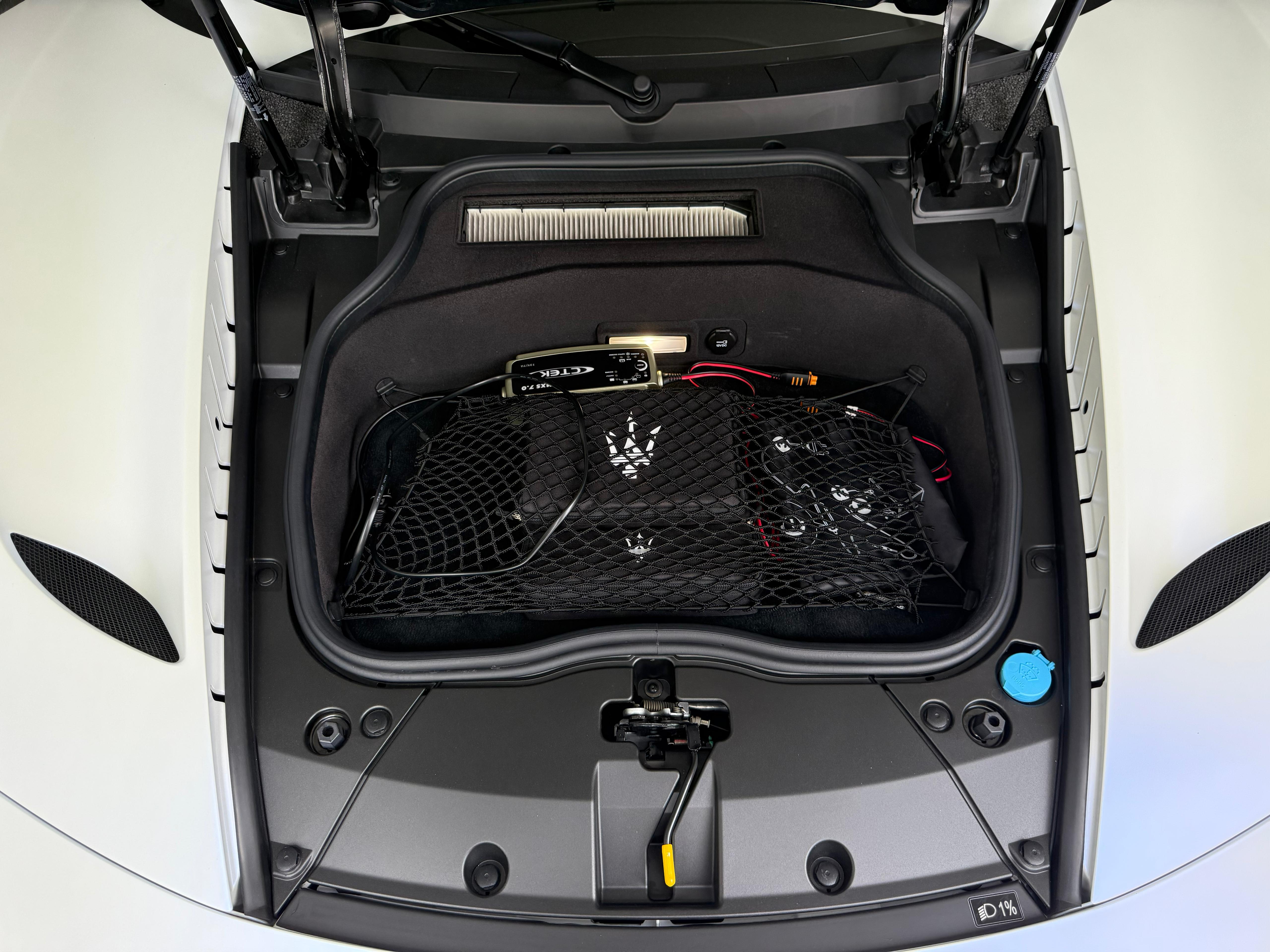2022 Maserati MC20 — Photo 17 / 18