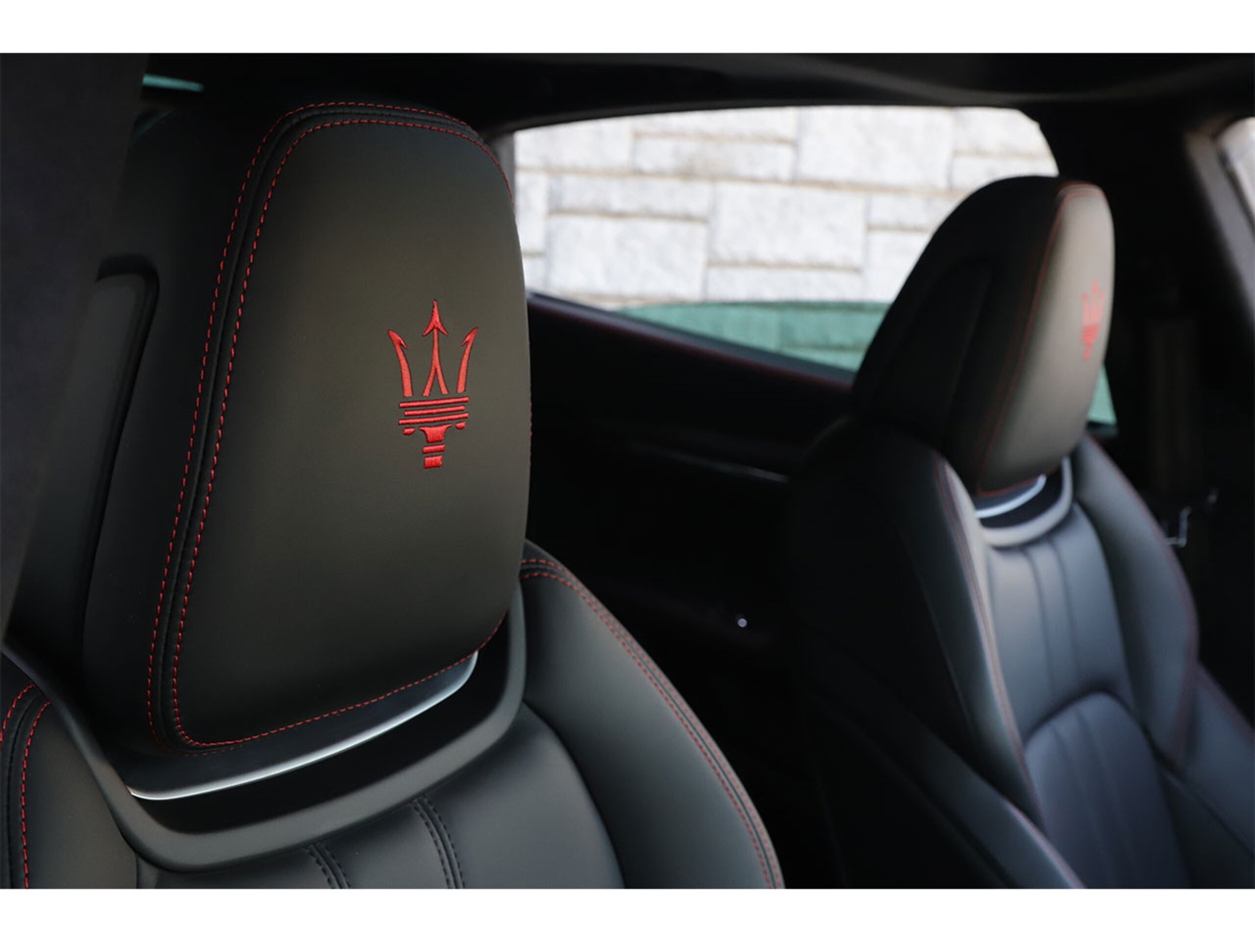 2019 Maserati Quattroporte SQ4 — Photo 16 / 19