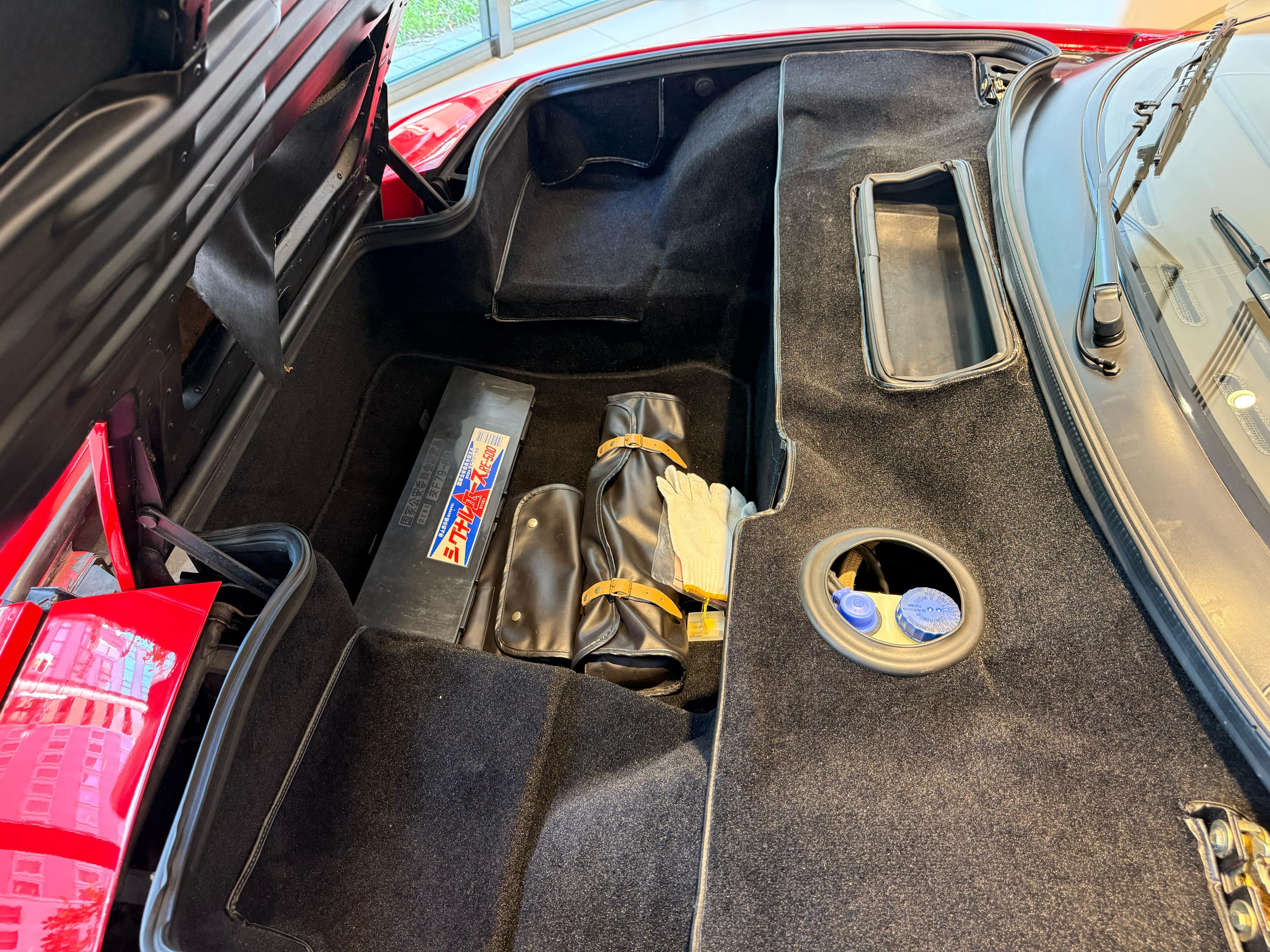 1989 Ferrari Testarossa — Photo 22 / 24