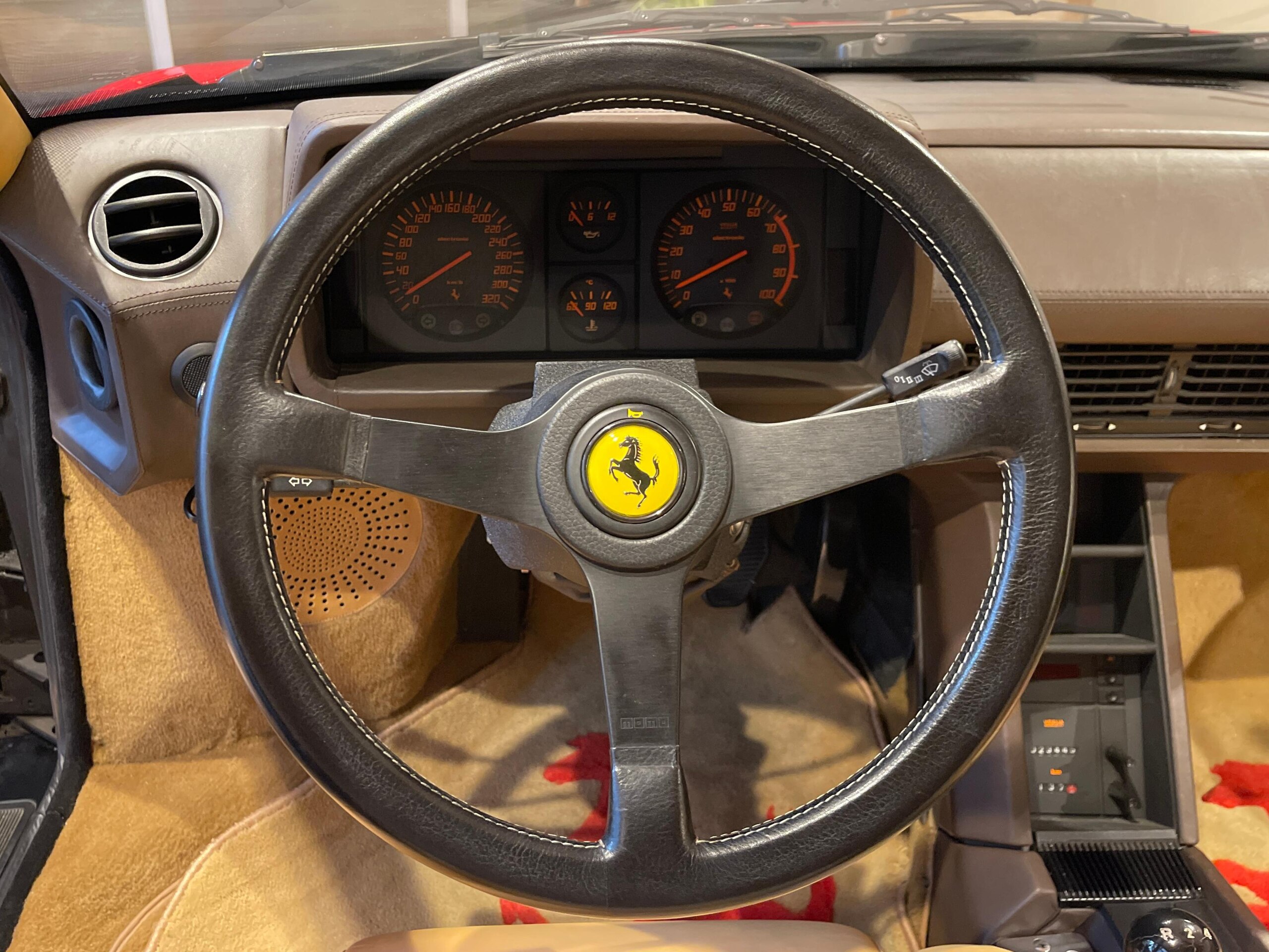 1988 Ferrari Testarossa — Photo 8 / 21