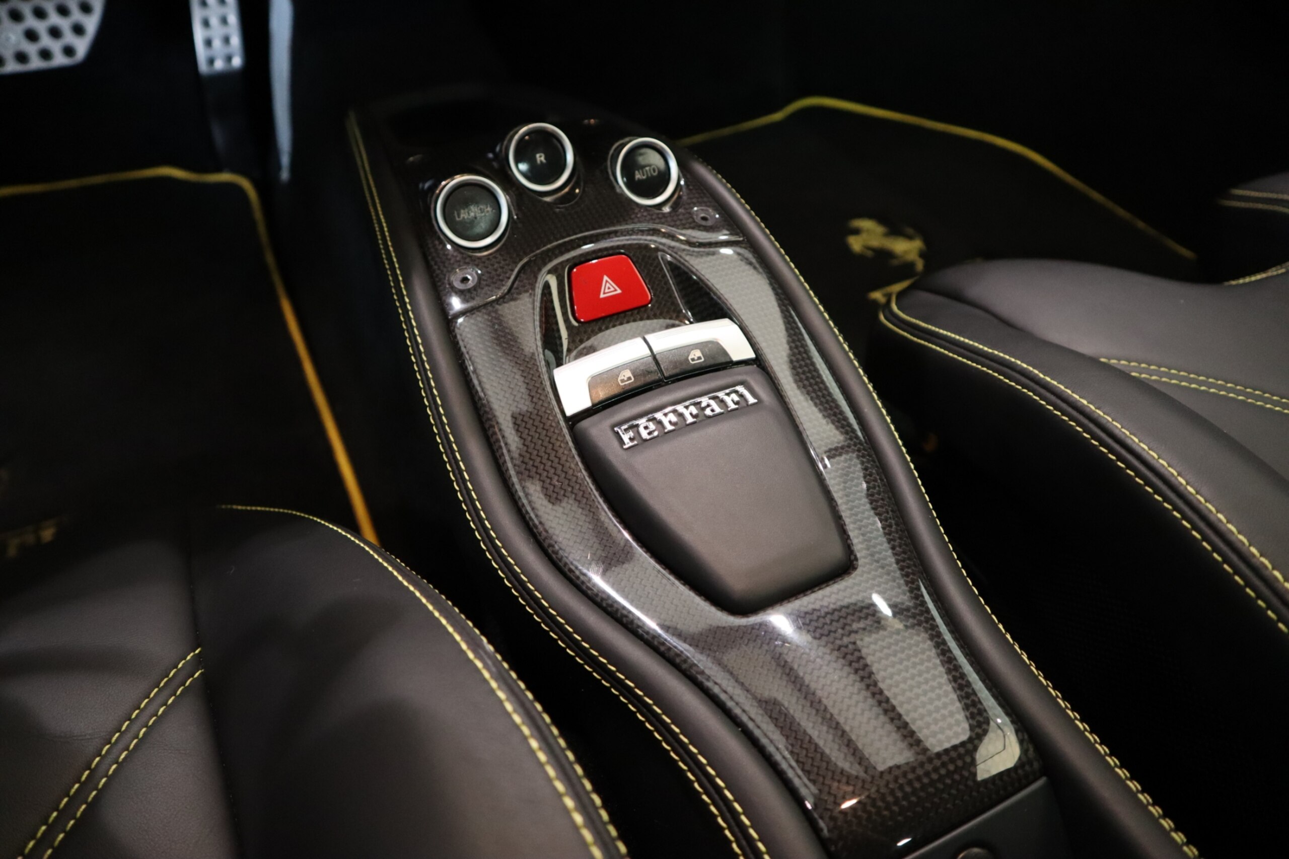 2012 Ferrari 458 Italia F1 DCT — Photo 13 / 18