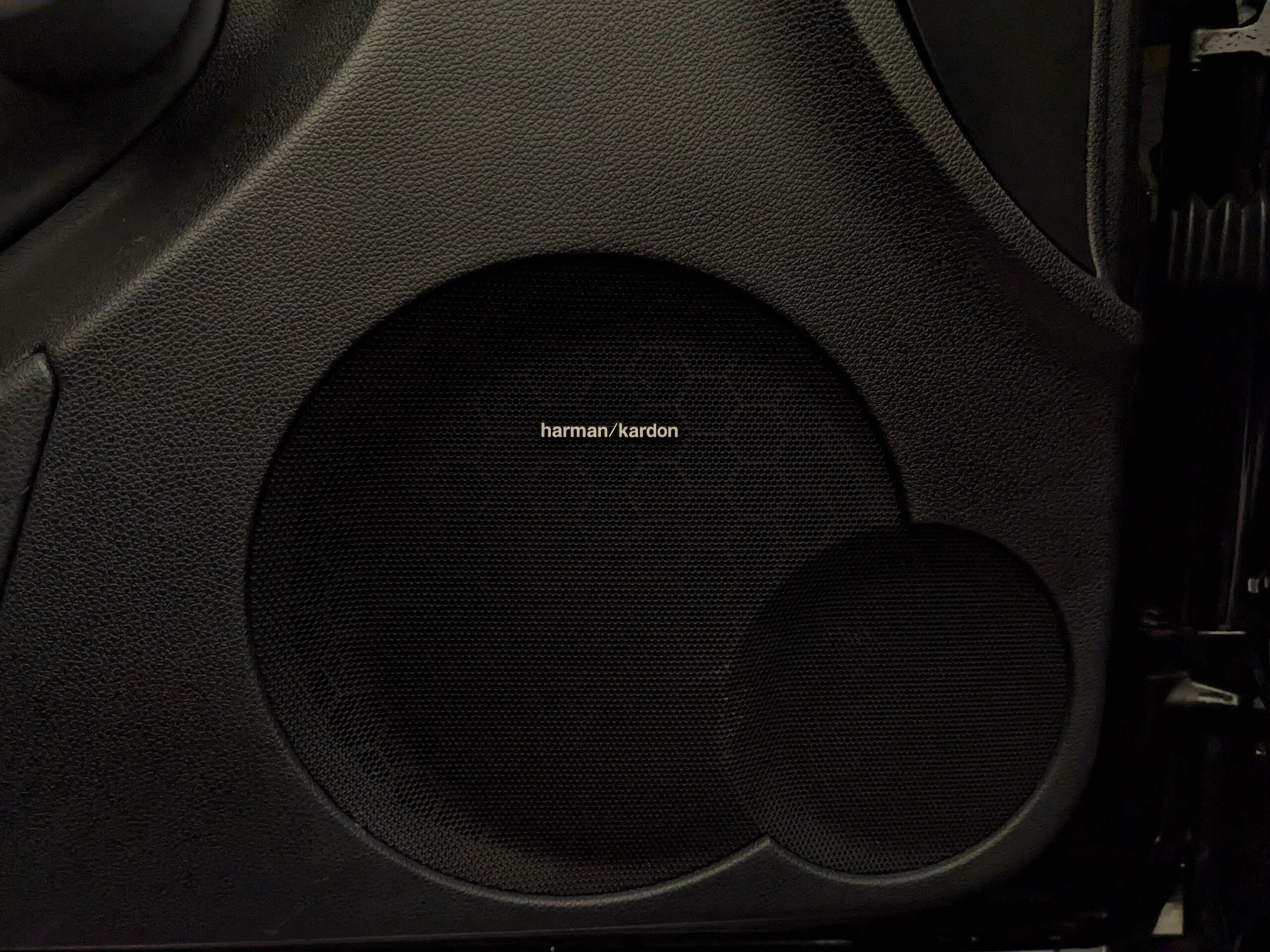 2007 Mercedes Benz SLK55 AMG — Photo 18 / 24
