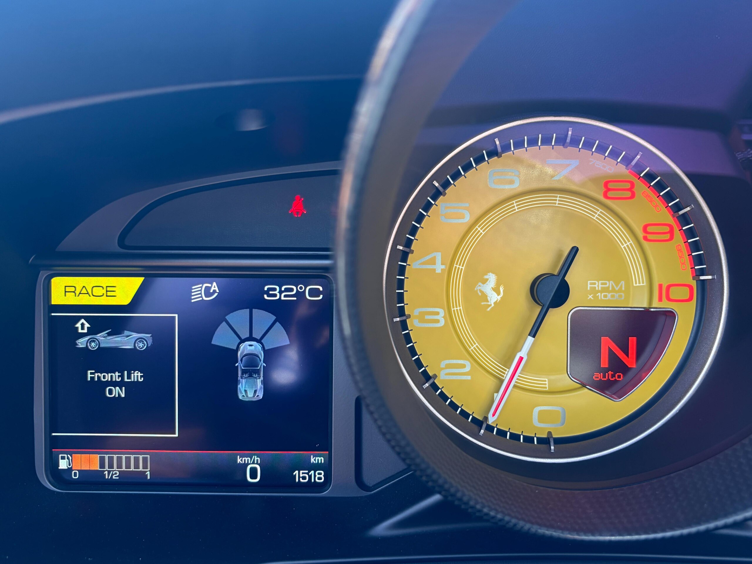 2021 Ferrari F8 Spider — Photo 10 / 37