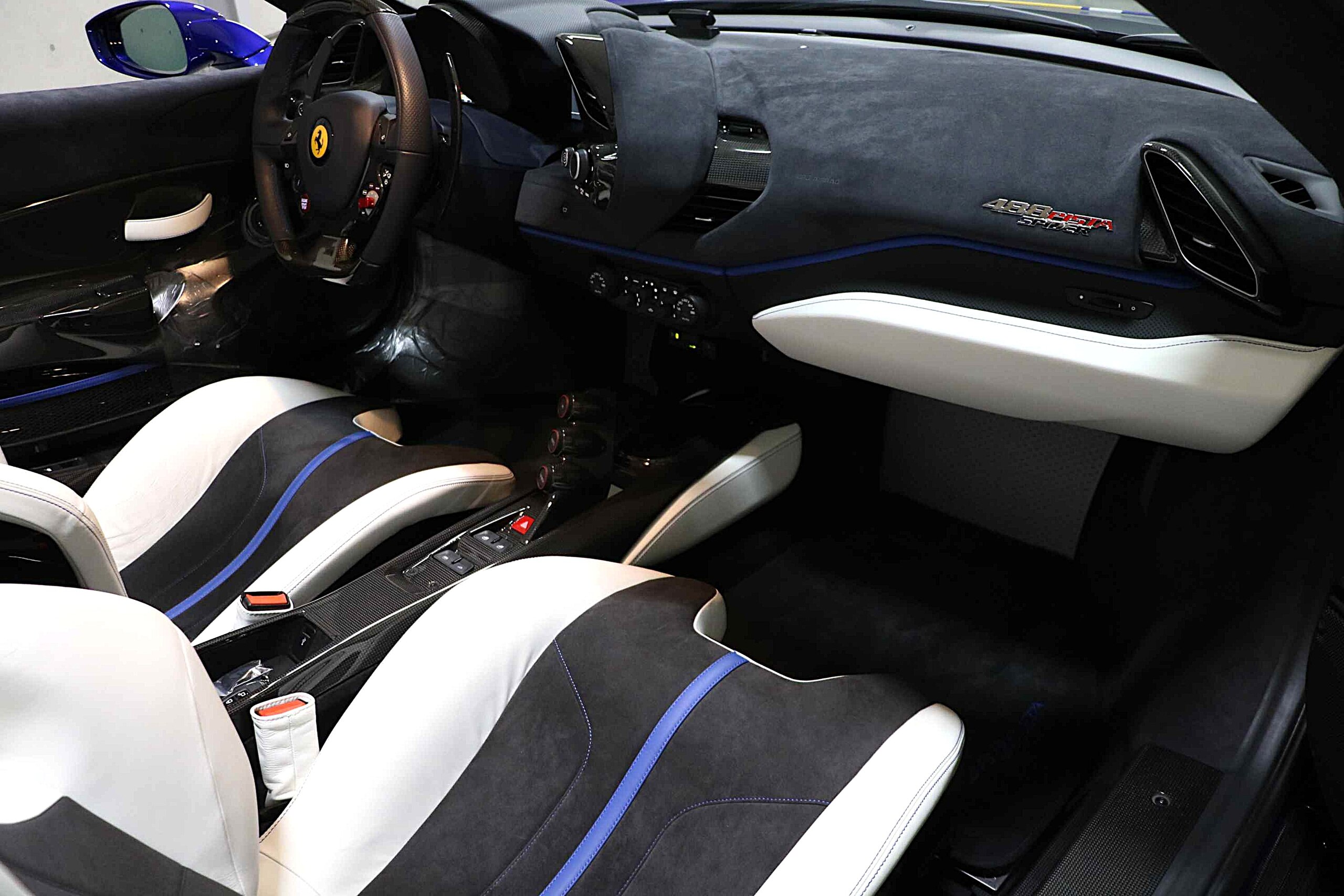 2020 Ferrari 488 Pista Spider — Photo 18 / 21