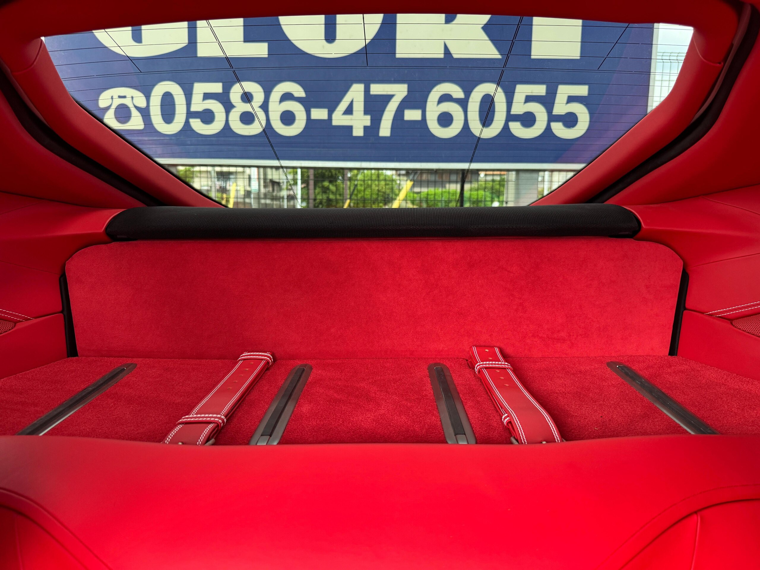 2014 Ferrari F12 Berlinetta — Photo 25 / 54