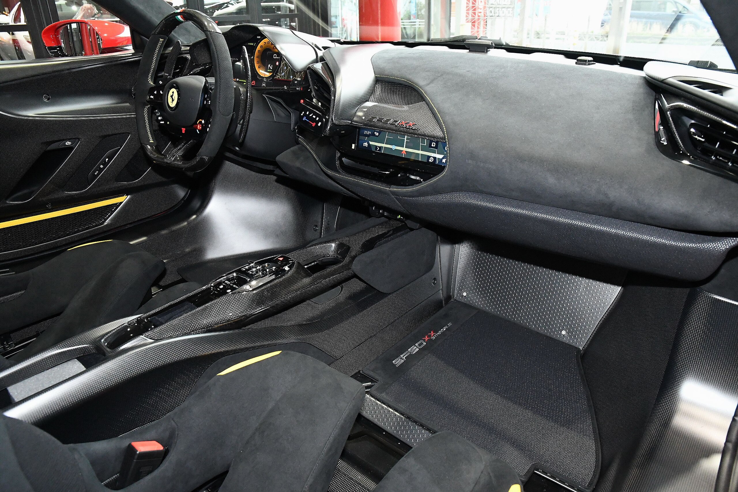 2026 Ferrari SF90 XX Stradale Tailor Made — Photo 11 / 63