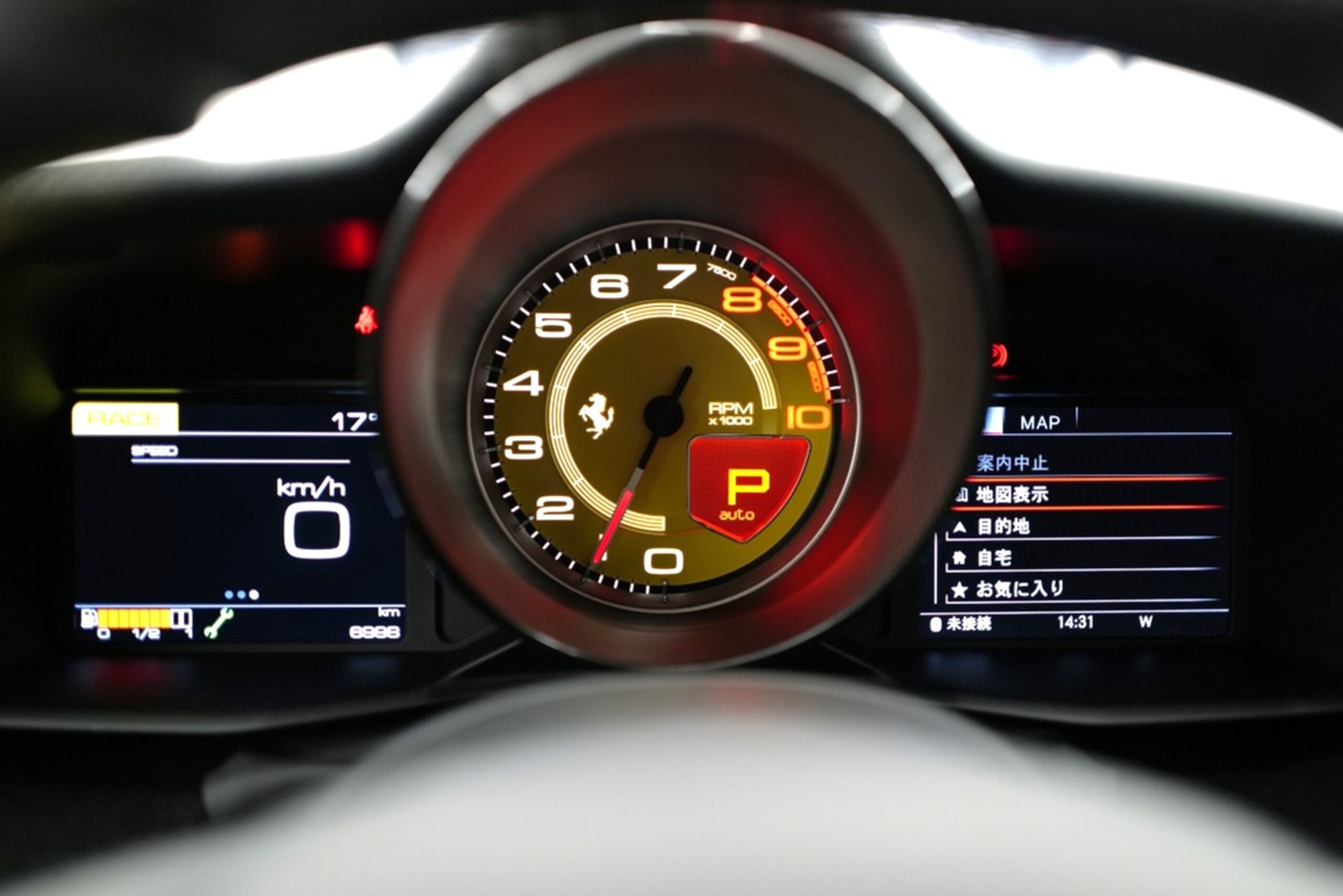 2019 Ferrari 488 Pista — Photo 10 / 21
