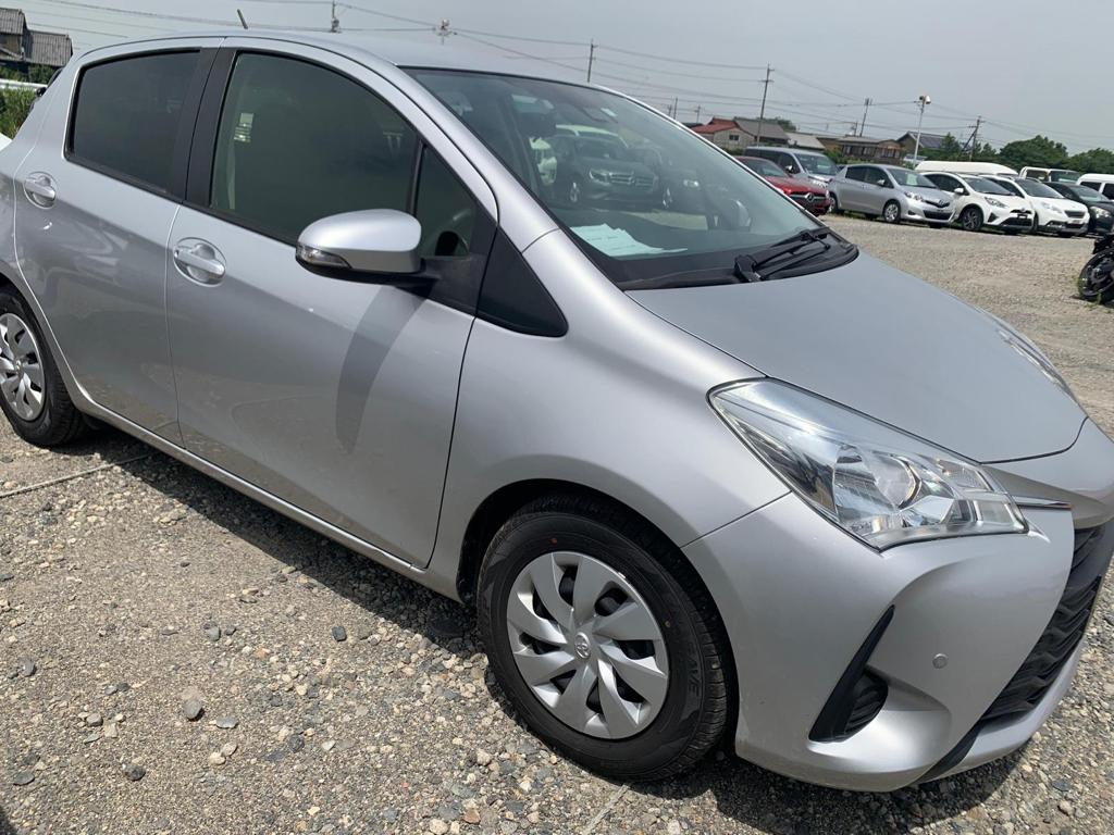 2019 Toyota Vitz NSP130-4013909 for sale in Japan