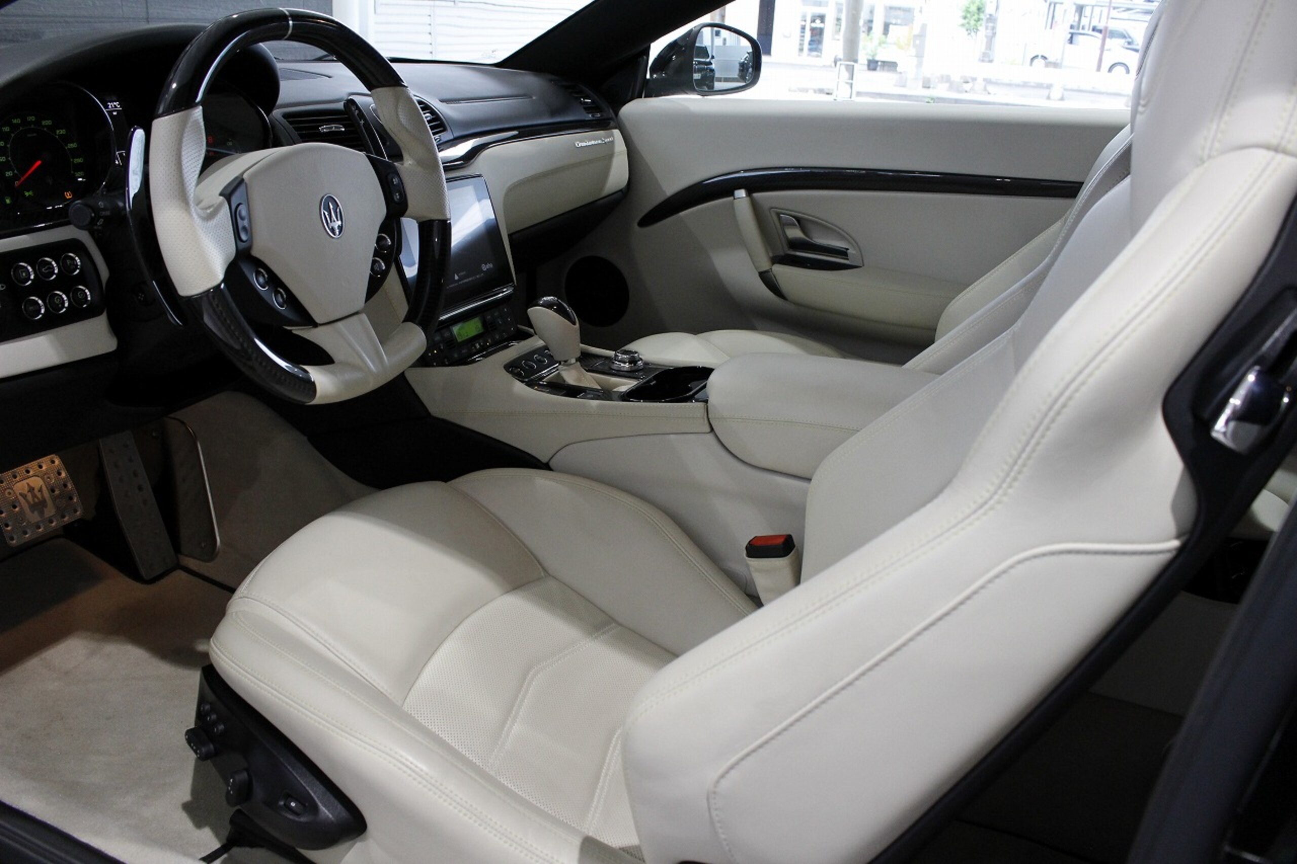 2019 Maserati GranTurismo Sport — Photo 6 / 21