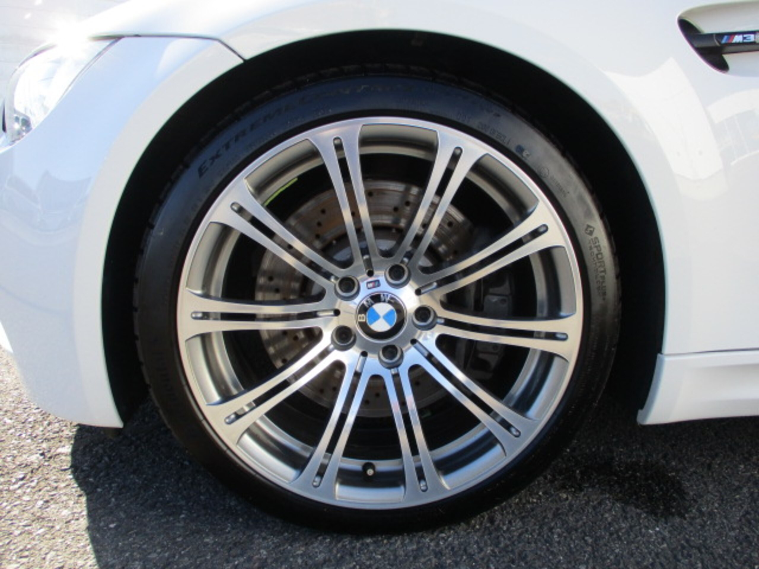 2010 BMW M3 Coupe — Photo 35 / 36