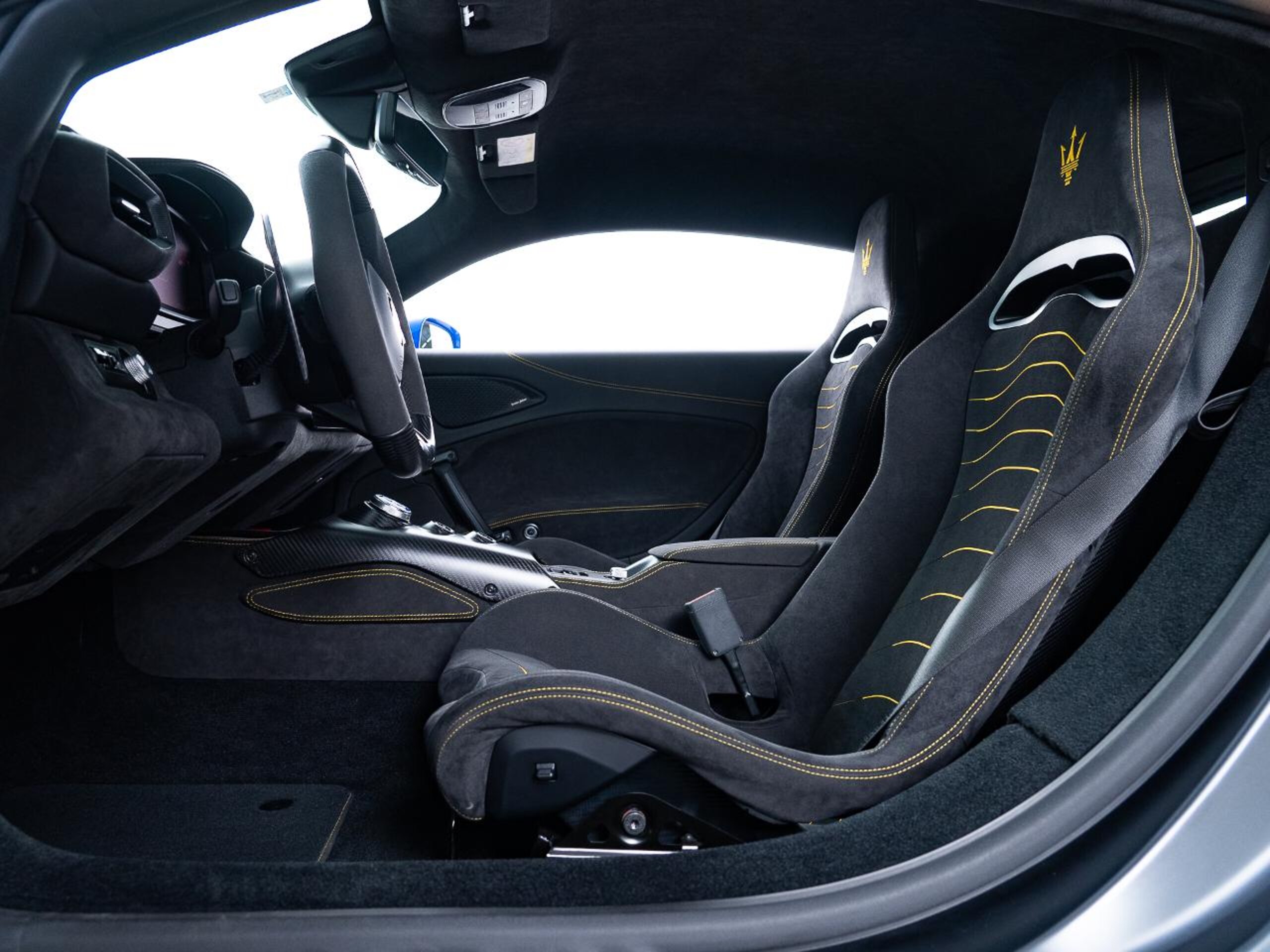 2022 Maserati MC20 — Photo 6 / 18