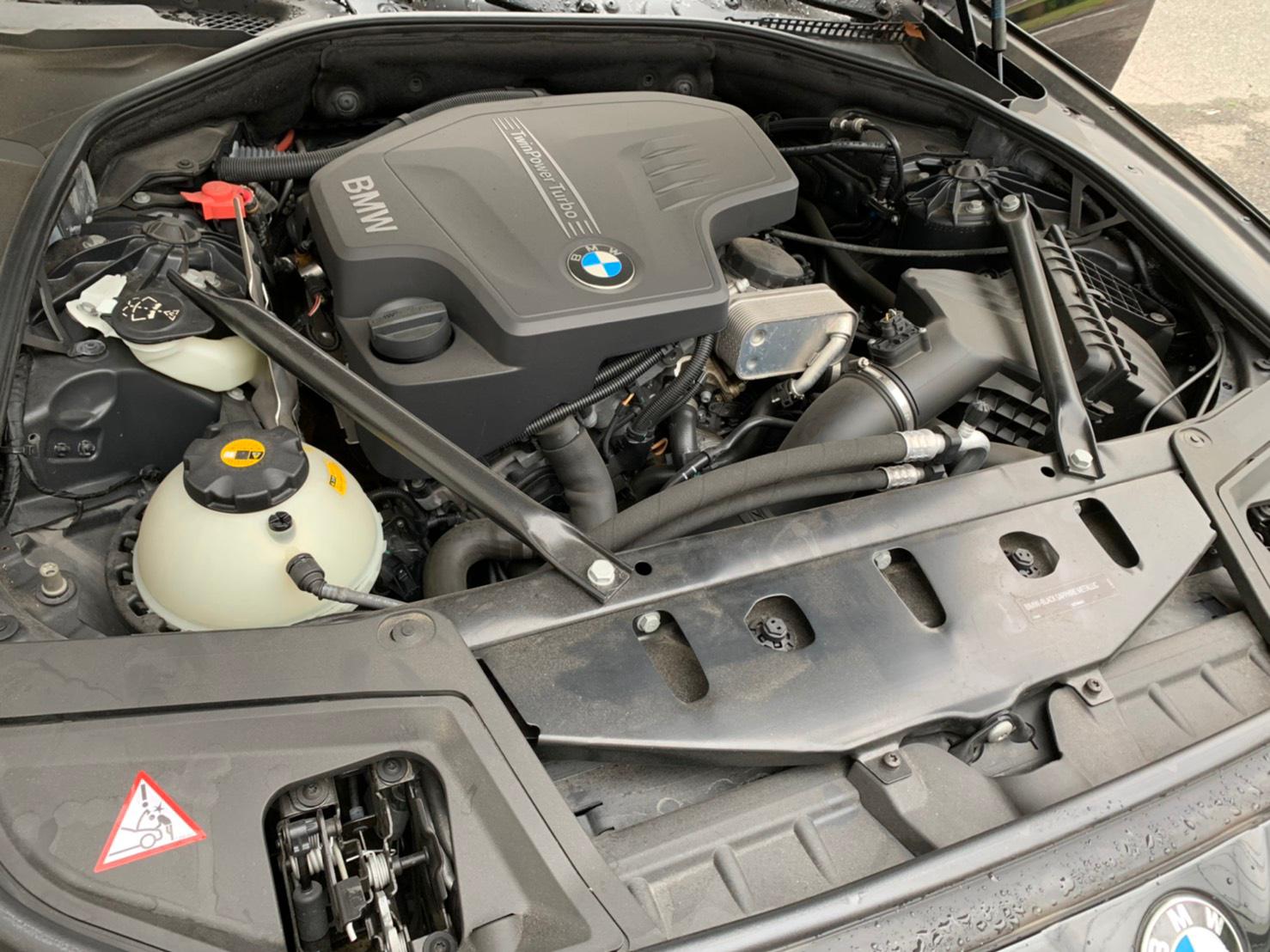 2014 BMW 528i Luxury — Photo 12 / 13