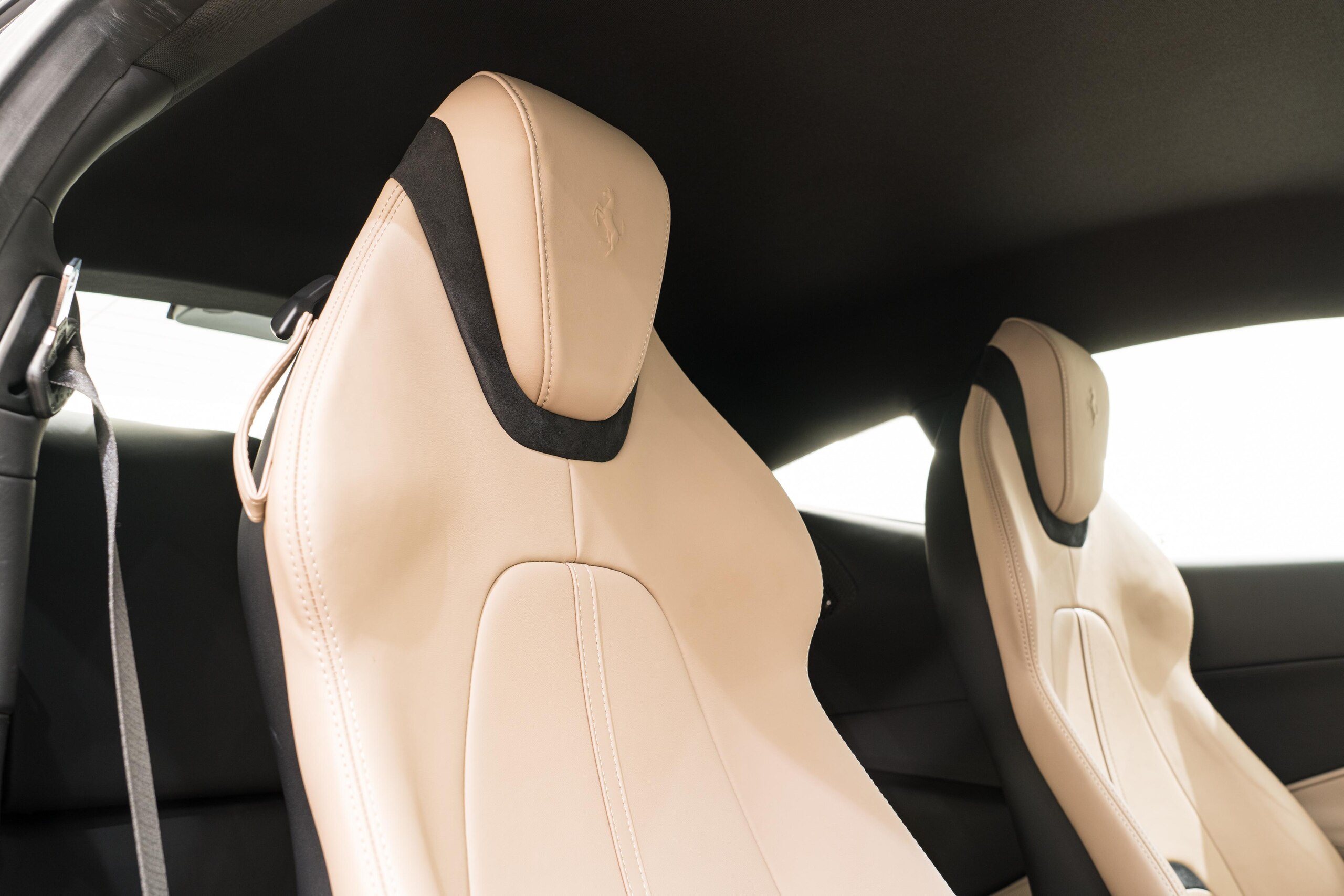 2021 Ferrari Roma — Photo 19 / 22