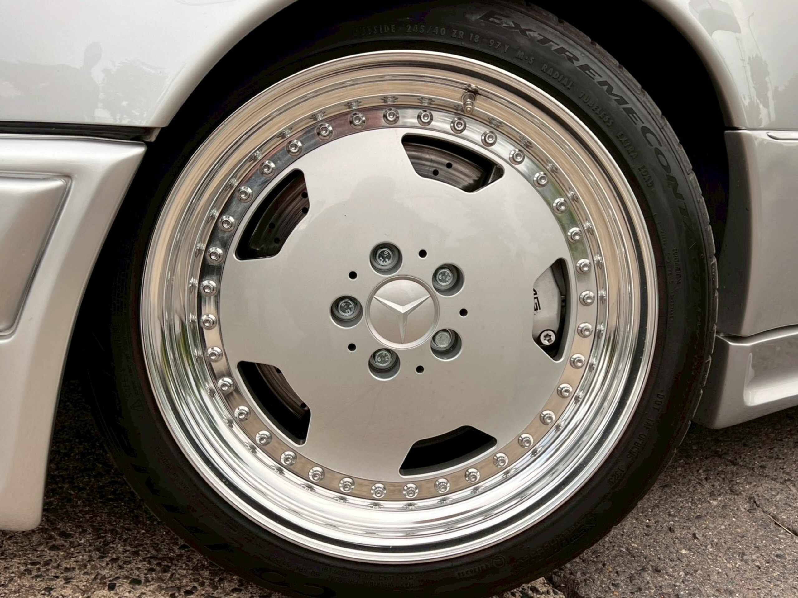 1995 Mercedes Benz E60 AMG — Photo 15 / 74