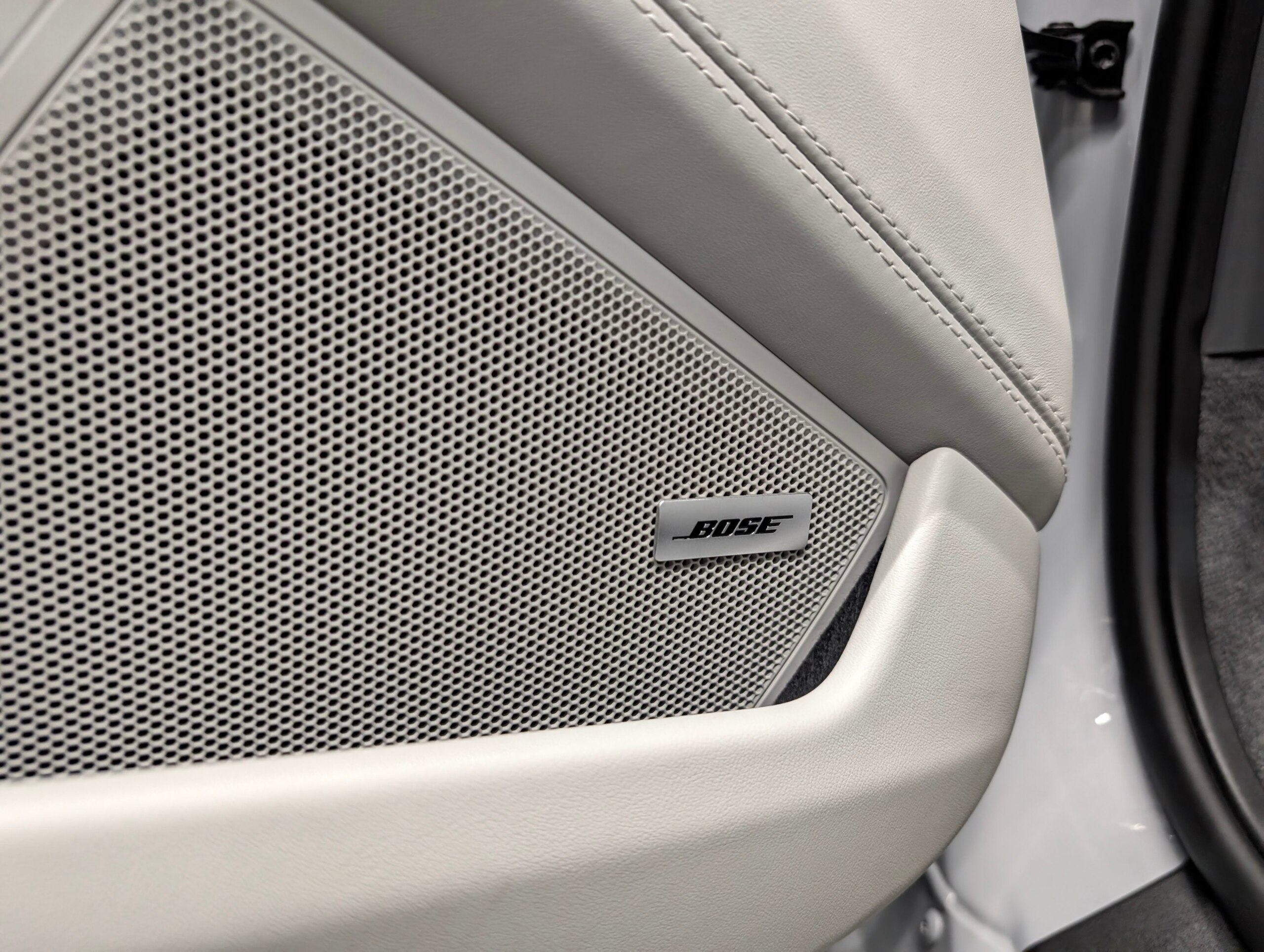 2024 Porsche 911 Targa 4 — Photo 19 / 24