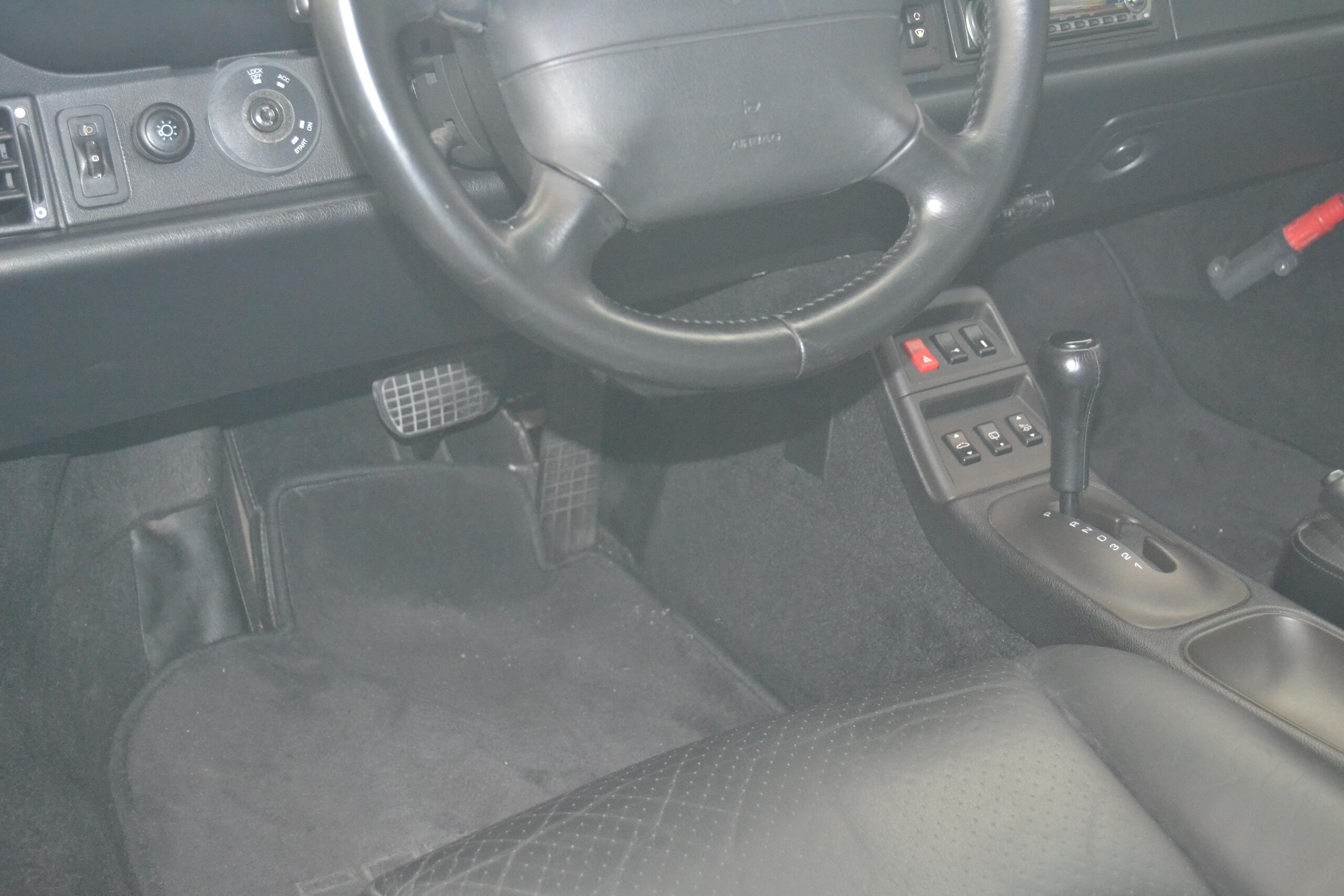 1995 Porsche 911 Carrera 2 — Photo 19 / 24