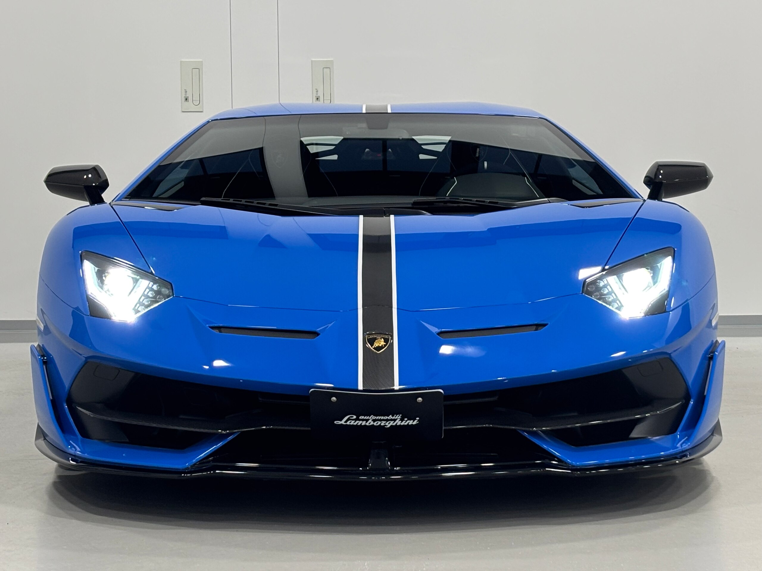 2019 Lamborghini Aventador SVJ for sale in Japan