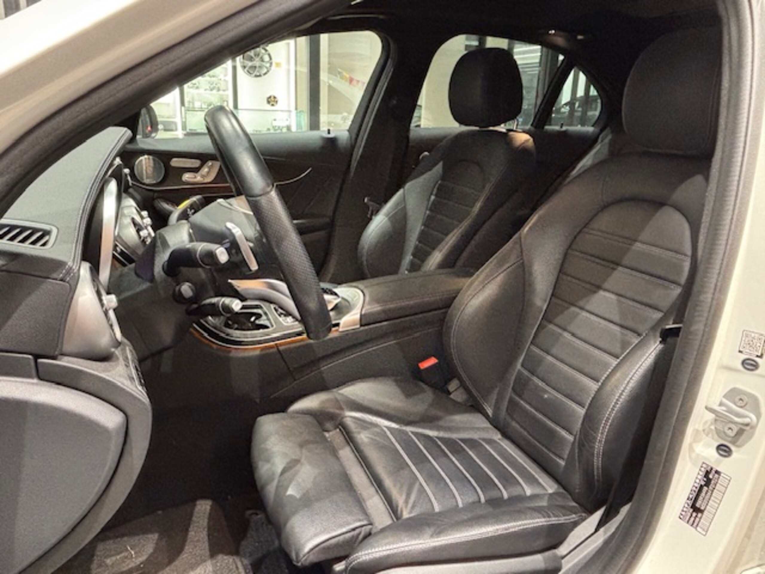 2016 Mercedes Benz C450 AMG 4Matic — Photo 6 / 24