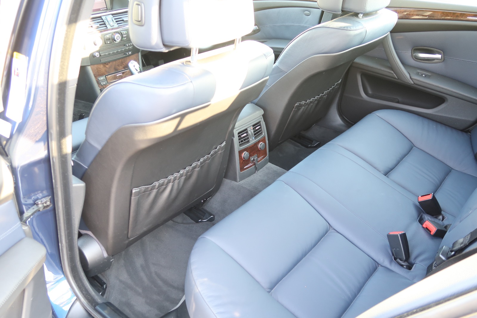 2008 BMW 525i M Sport — Photo 15 / 27