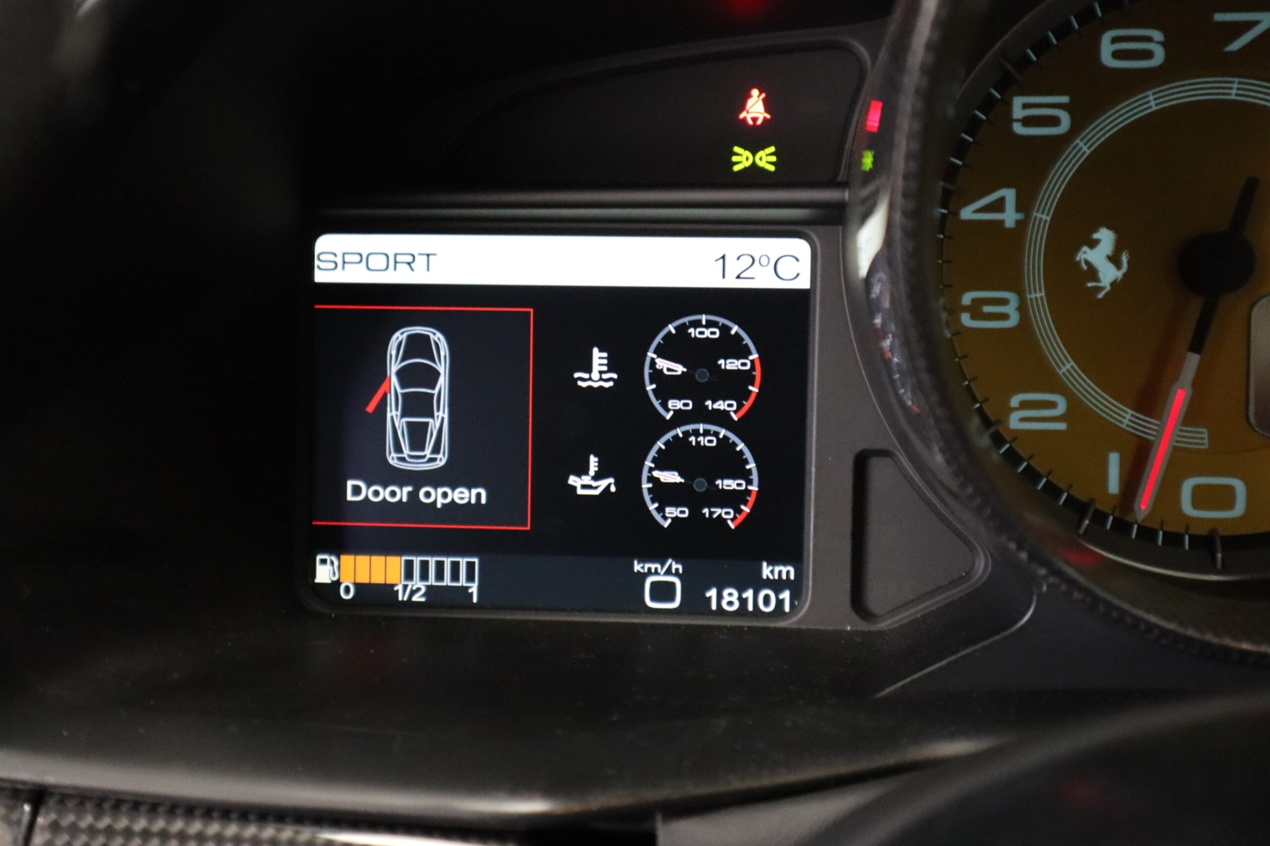 2012 Ferrari 458 Italia F1 DCT — Photo 12 / 18