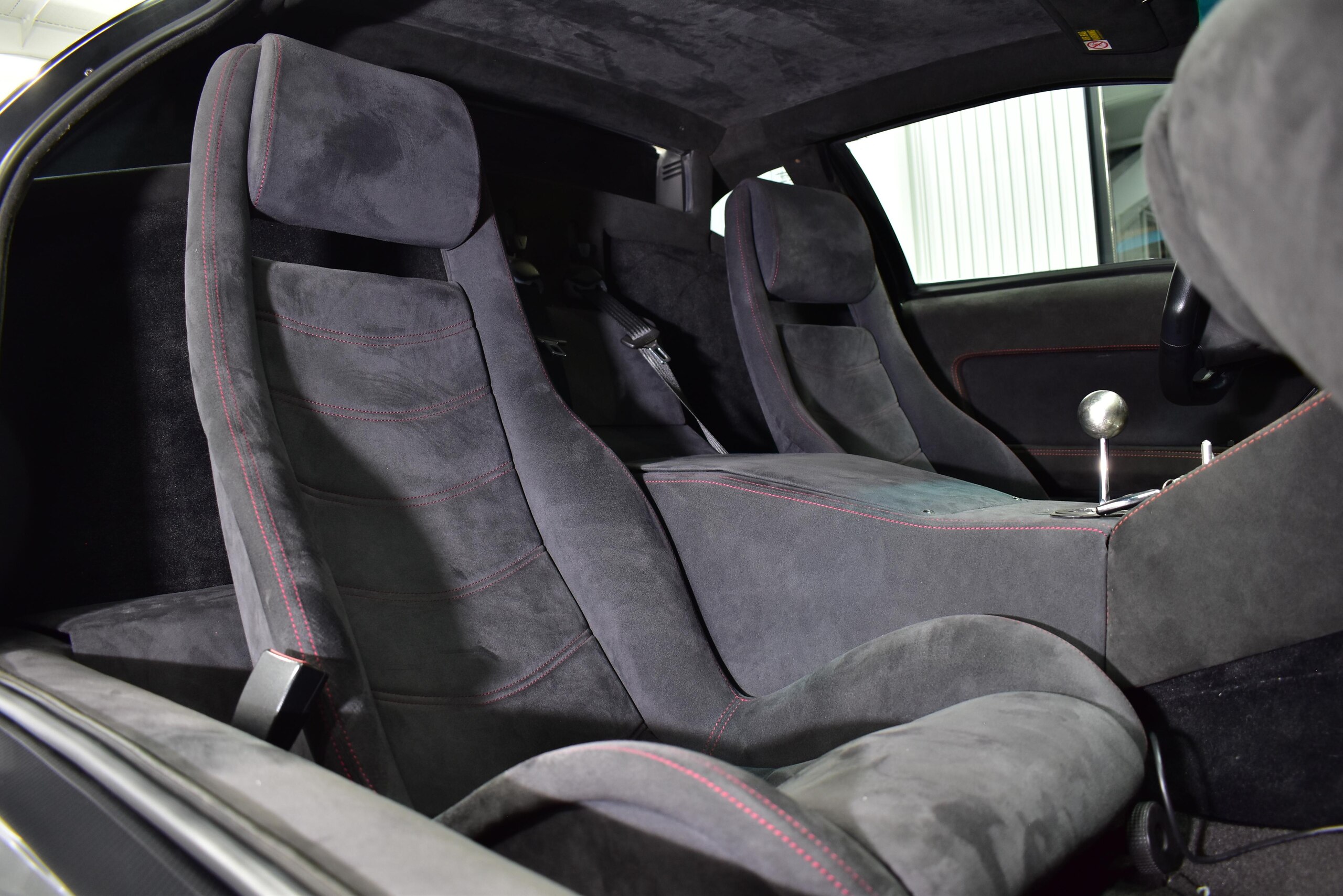 1999 Lamborghini Diablo SV — Photo 15 / 19
