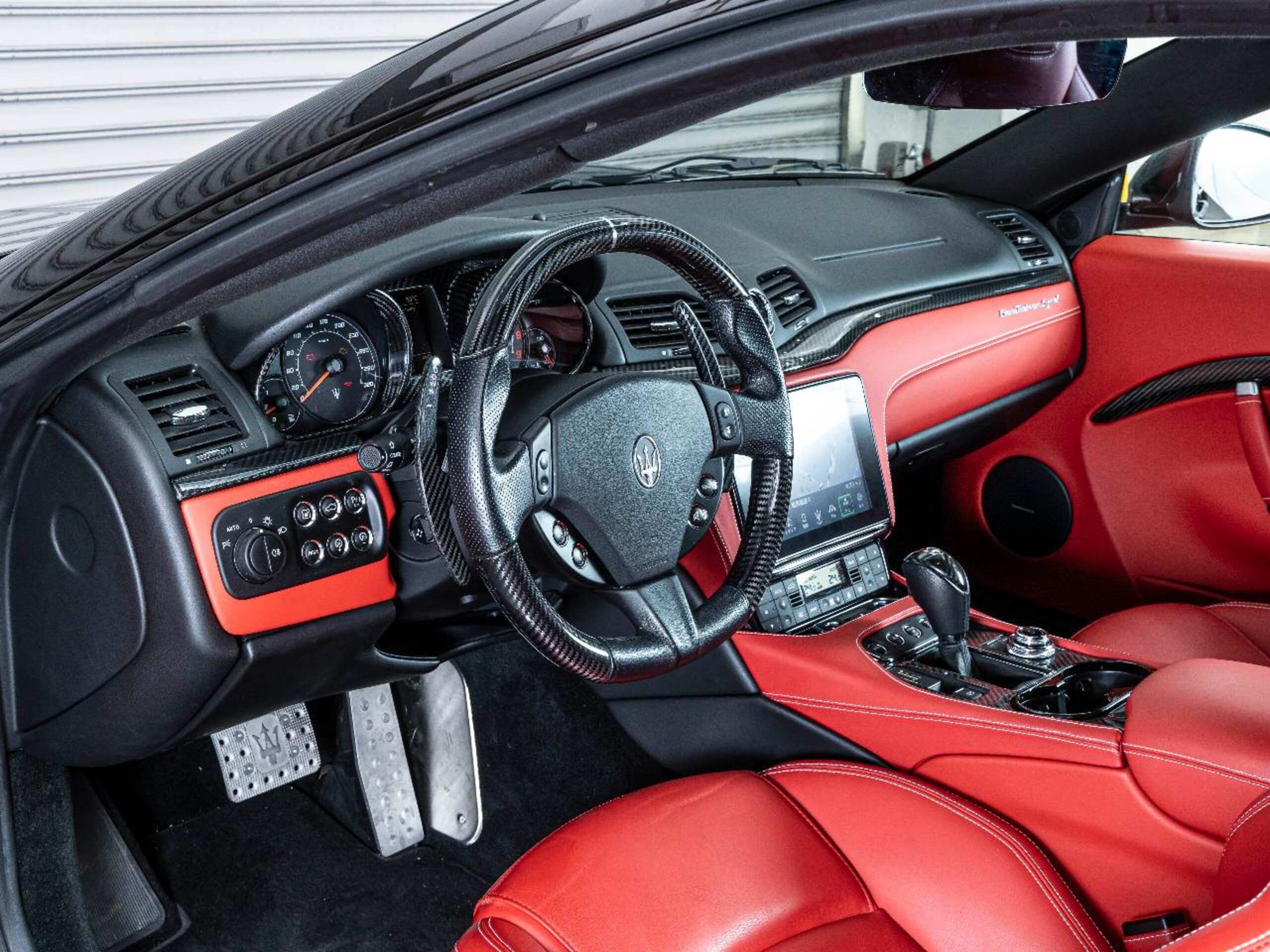 0 Maserati GranTurismo Sport — Photo 6 / 22