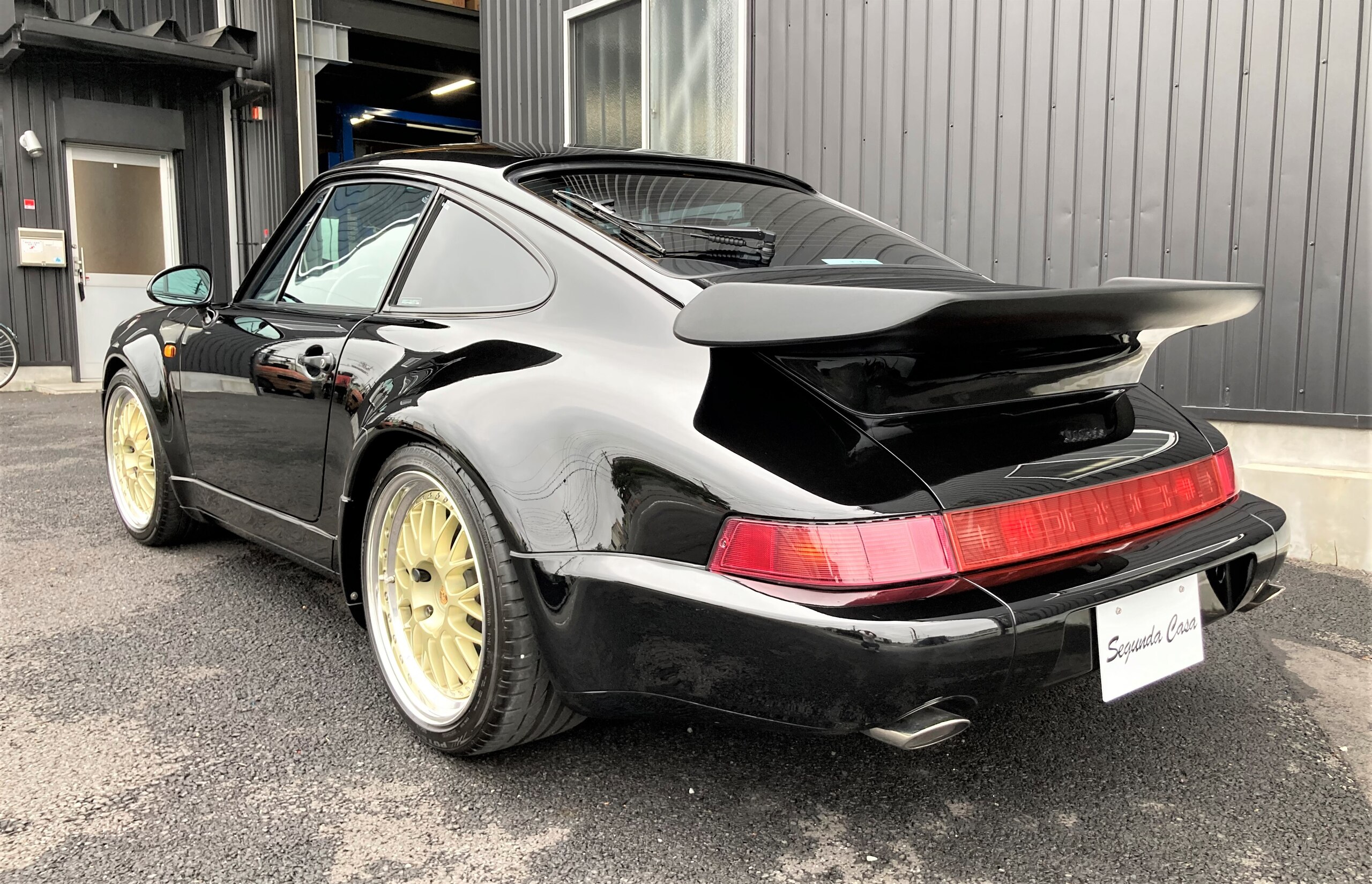 1991 Porsche 911 Turbo — Photo 6 / 28