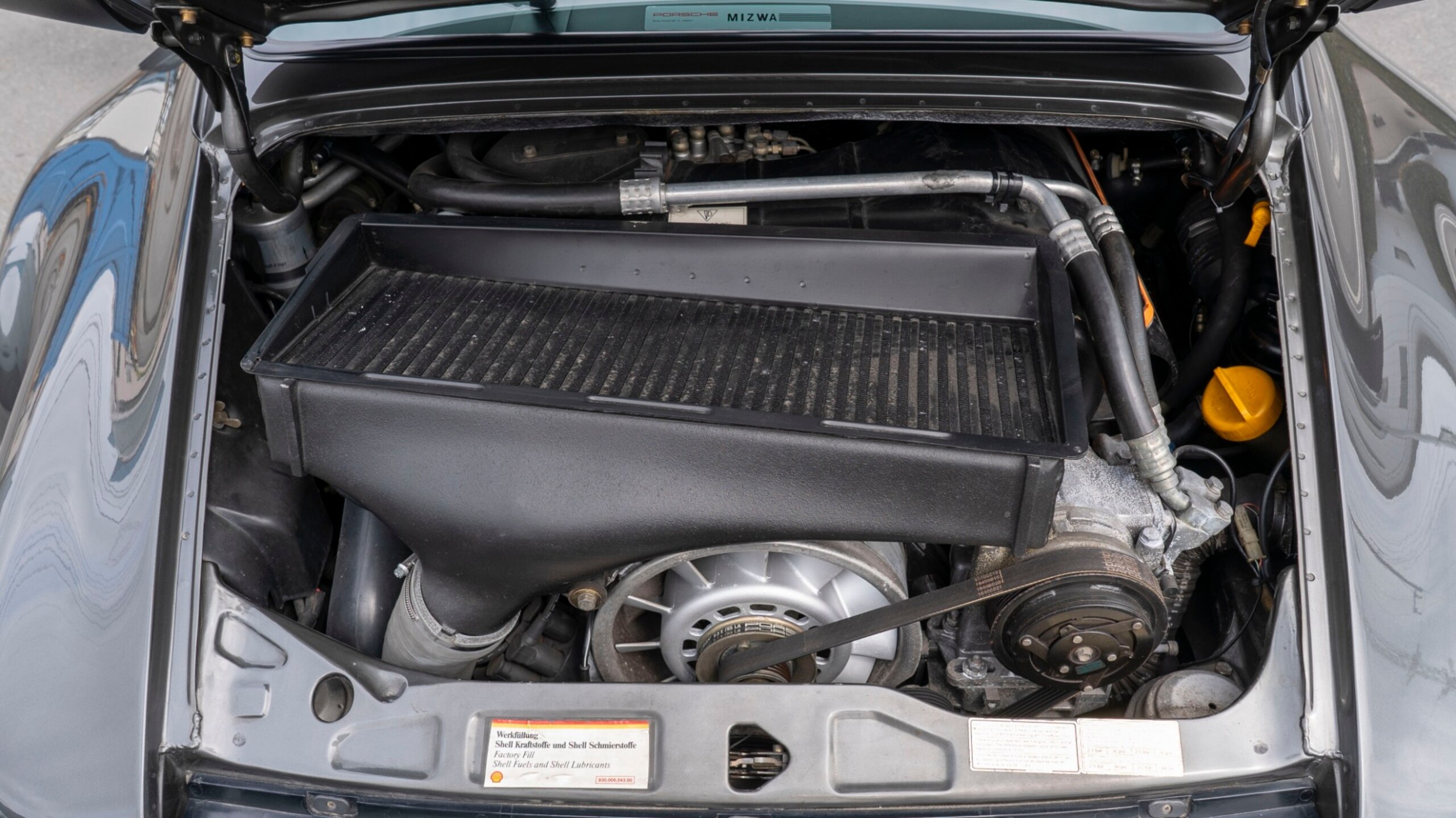 1991 Porsche 911 Turbo — Photo 22 / 26