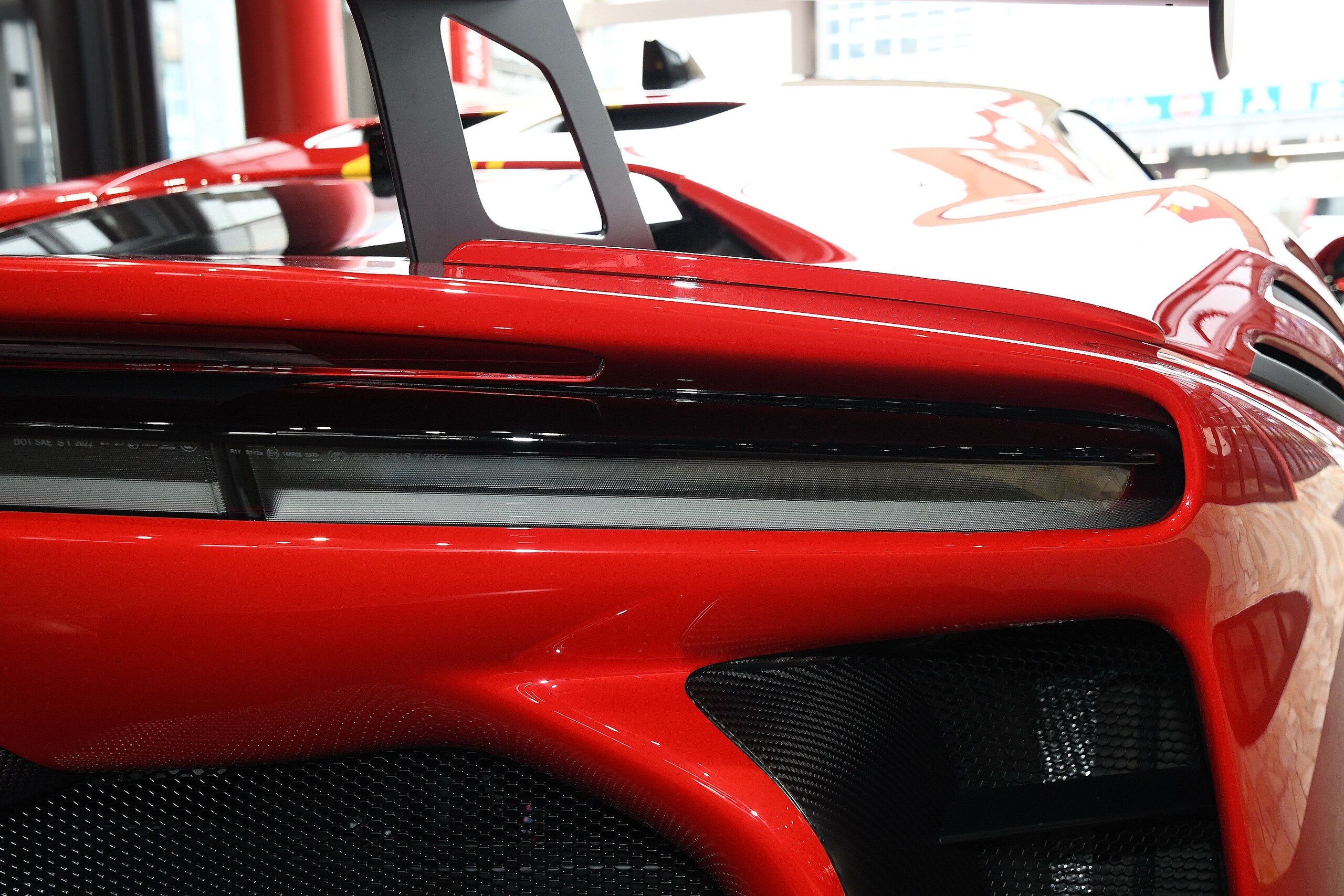 2026 Ferrari SF90 XX Stradale Tailor Made — Photo 21 / 63