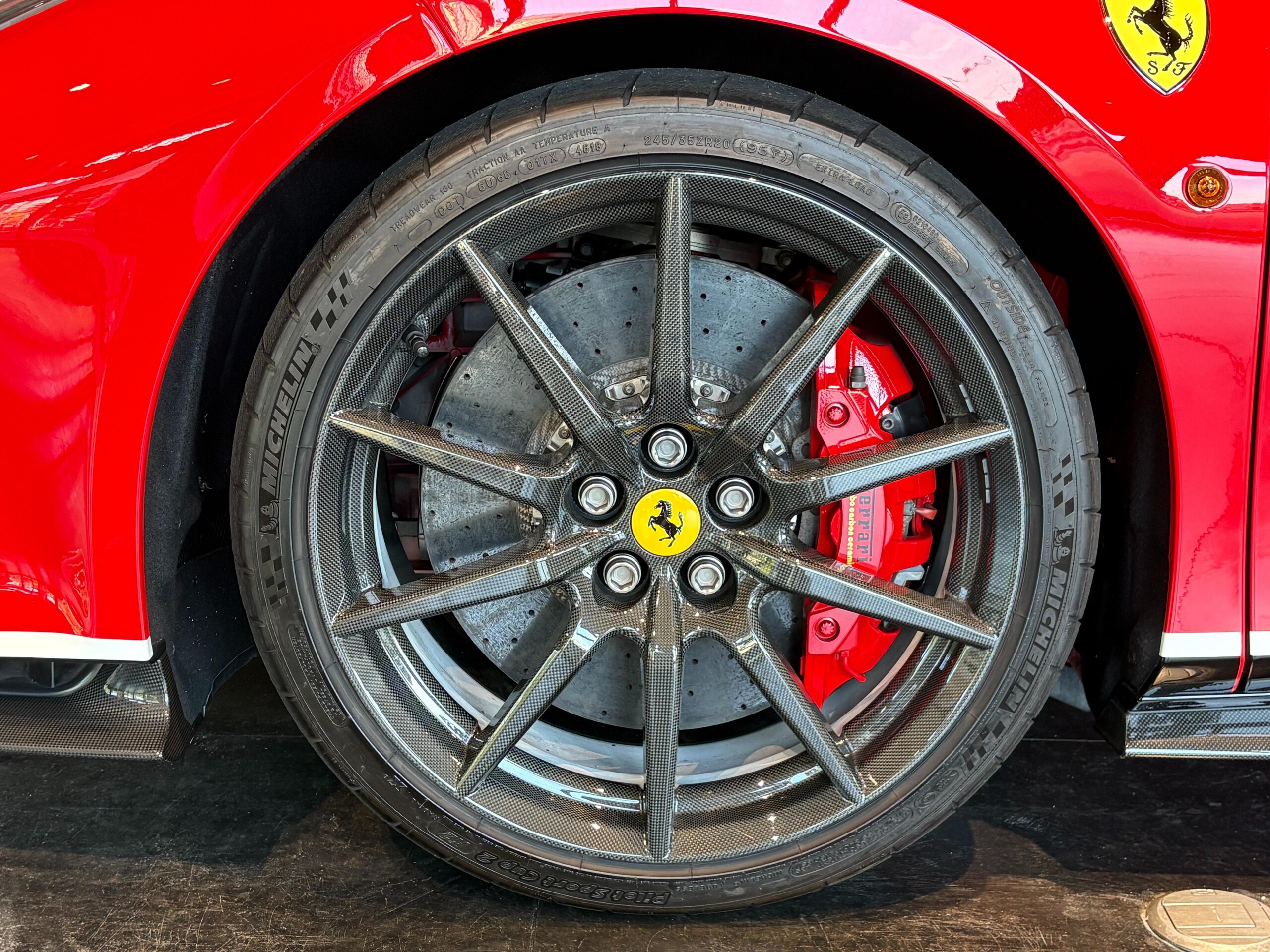 2019 Ferrari 488 Pista Piloti — Photo 14 / 17
