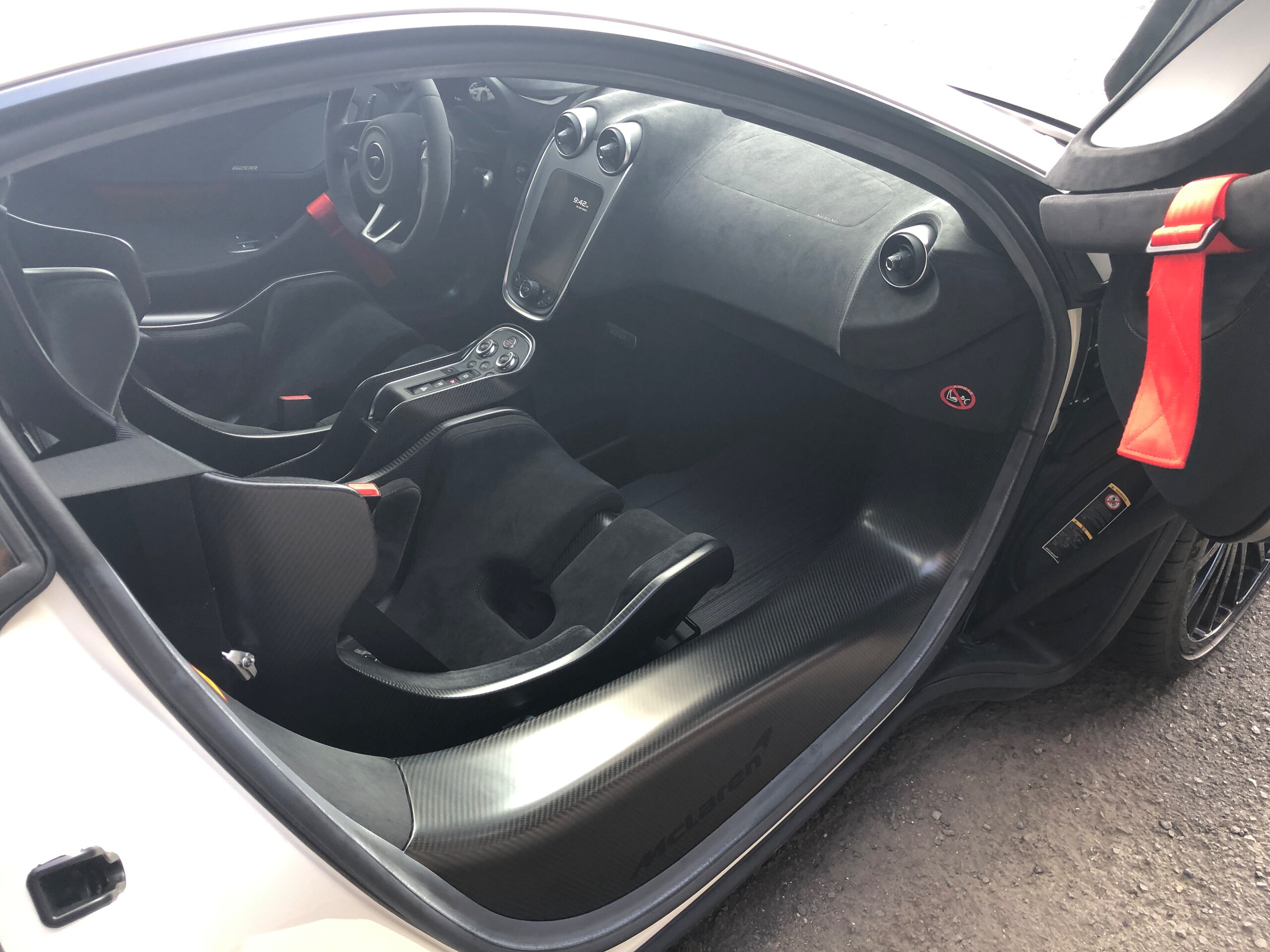 2020 McLaren 620R — Photo 11 / 12
