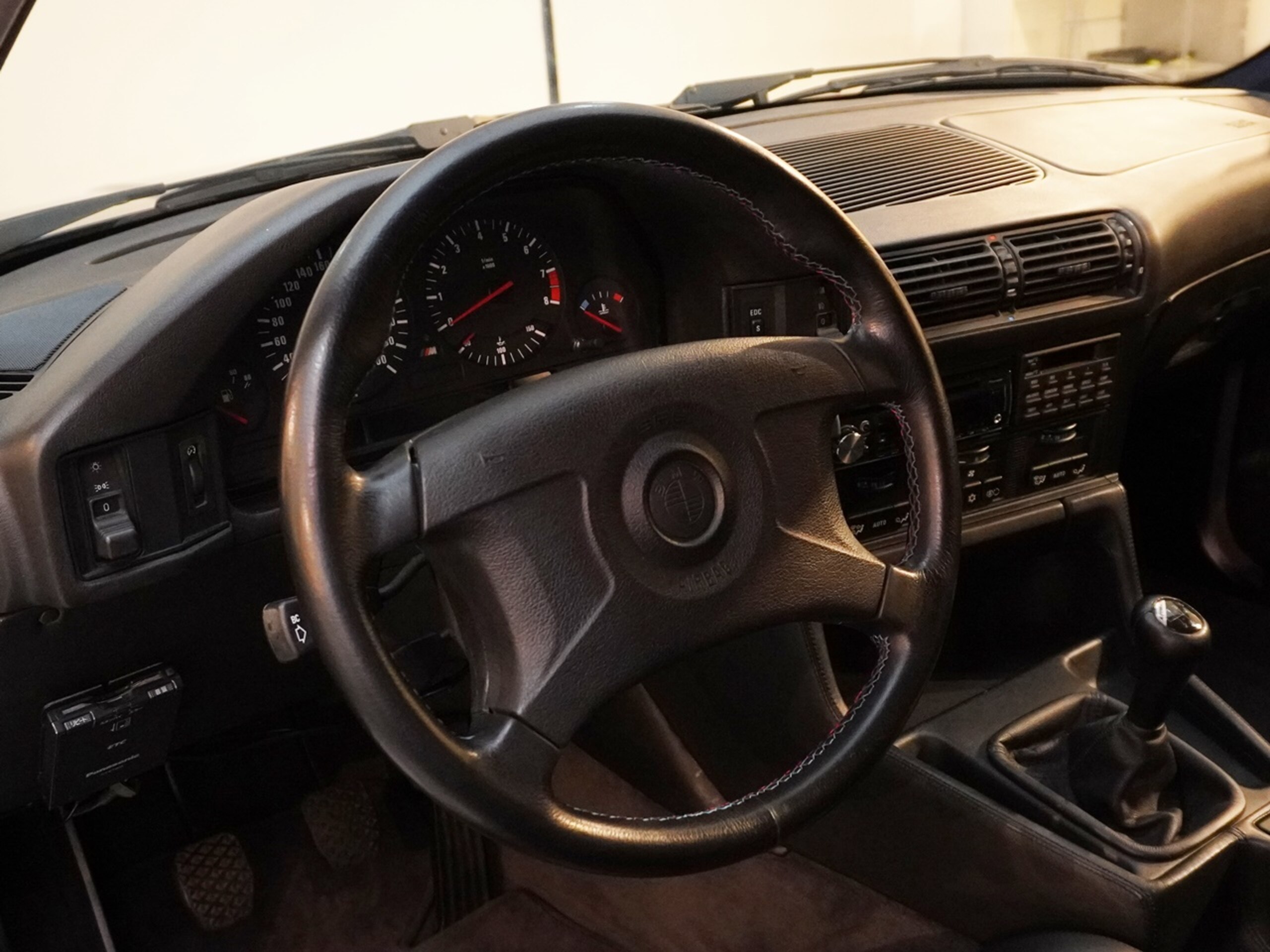 1994 BMW M5 — Photo 12 / 20