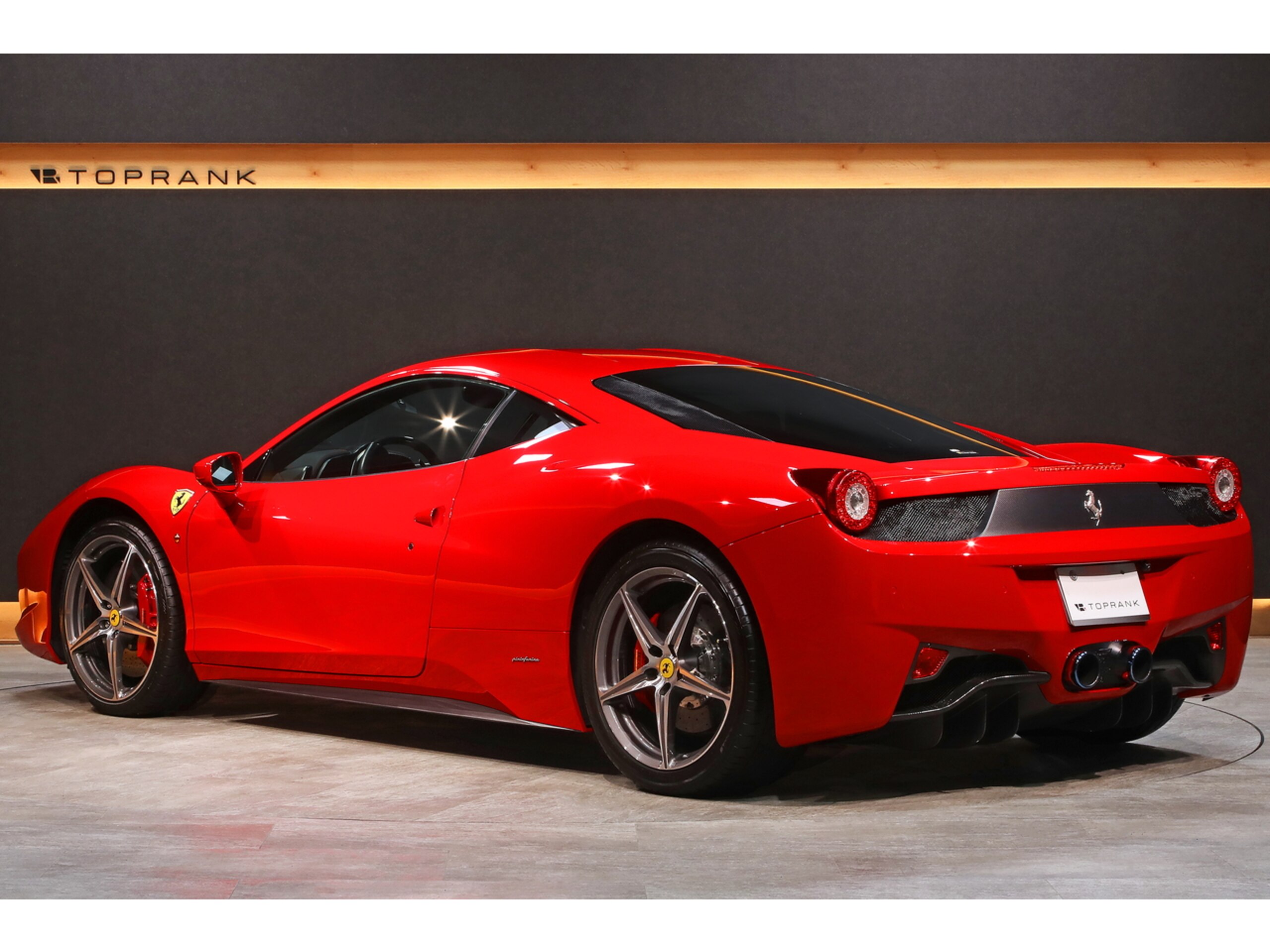 2010 Ferrari 458 Italia F1 DCT — Photo 19 / 40