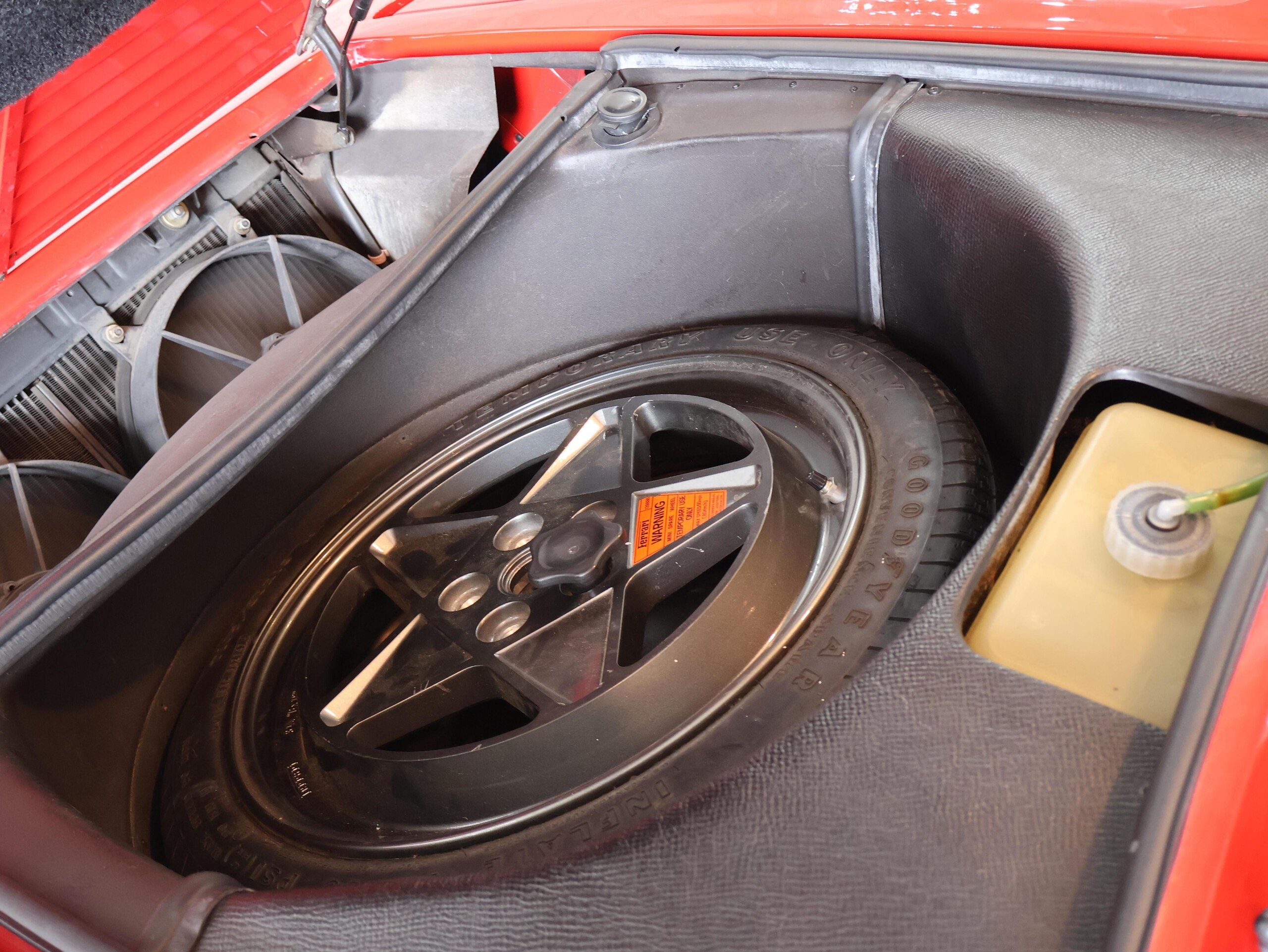 1989 Ferrari 328GTS — Photo 51 / 52