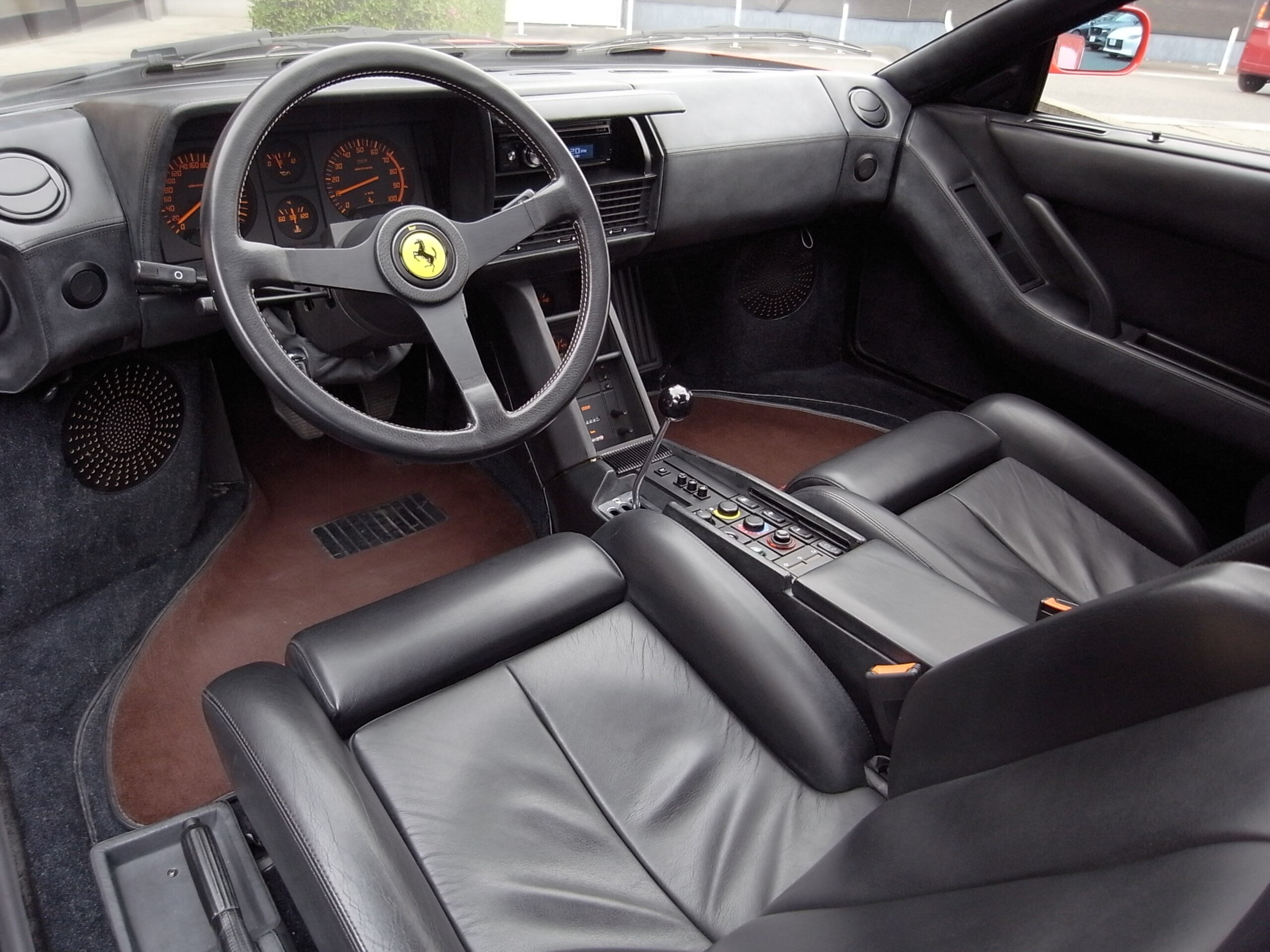 1989 Ferrari Testarossa — Photo 8 / 21