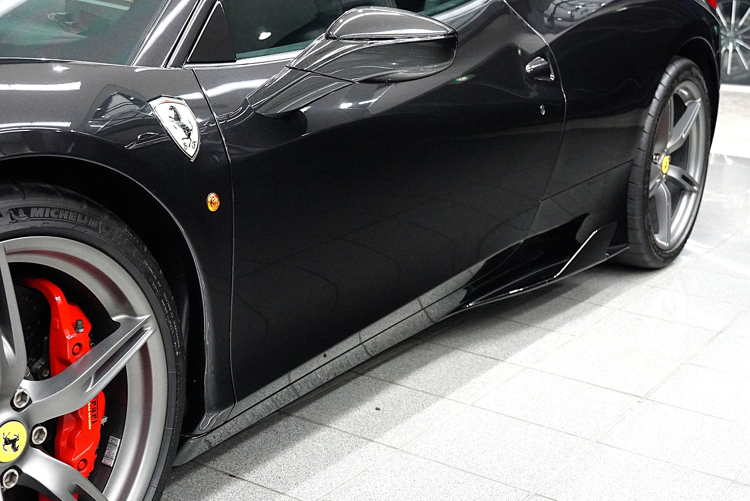 2015 Ferrari 458 Speciale — Photo 40 / 45