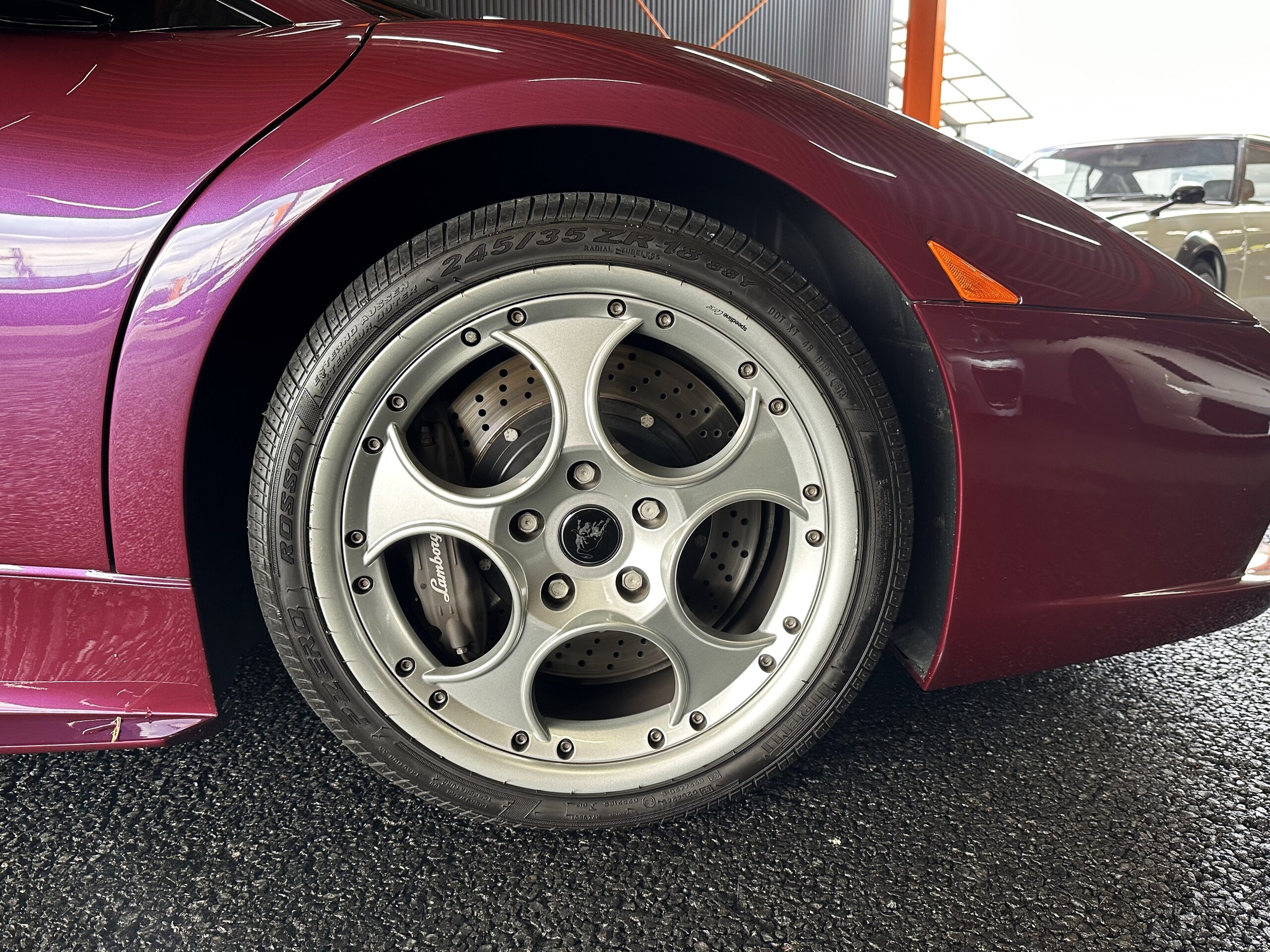 2004 Lamborghini Murcielago — Photo 18 / 20