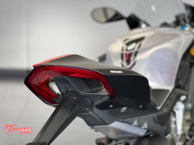 2023 Other DUCATI Panigale V4 — Photo 10 / 13