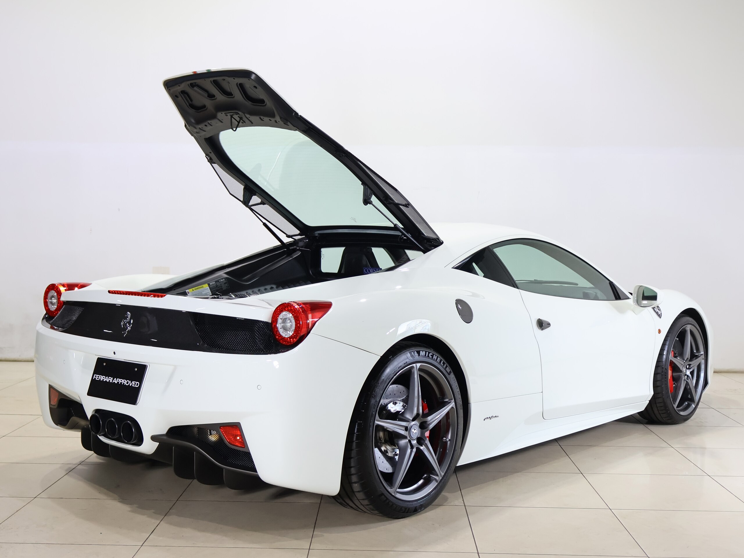 2013 Ferrari 458 Italia F1 DCT — Photo 13 / 32