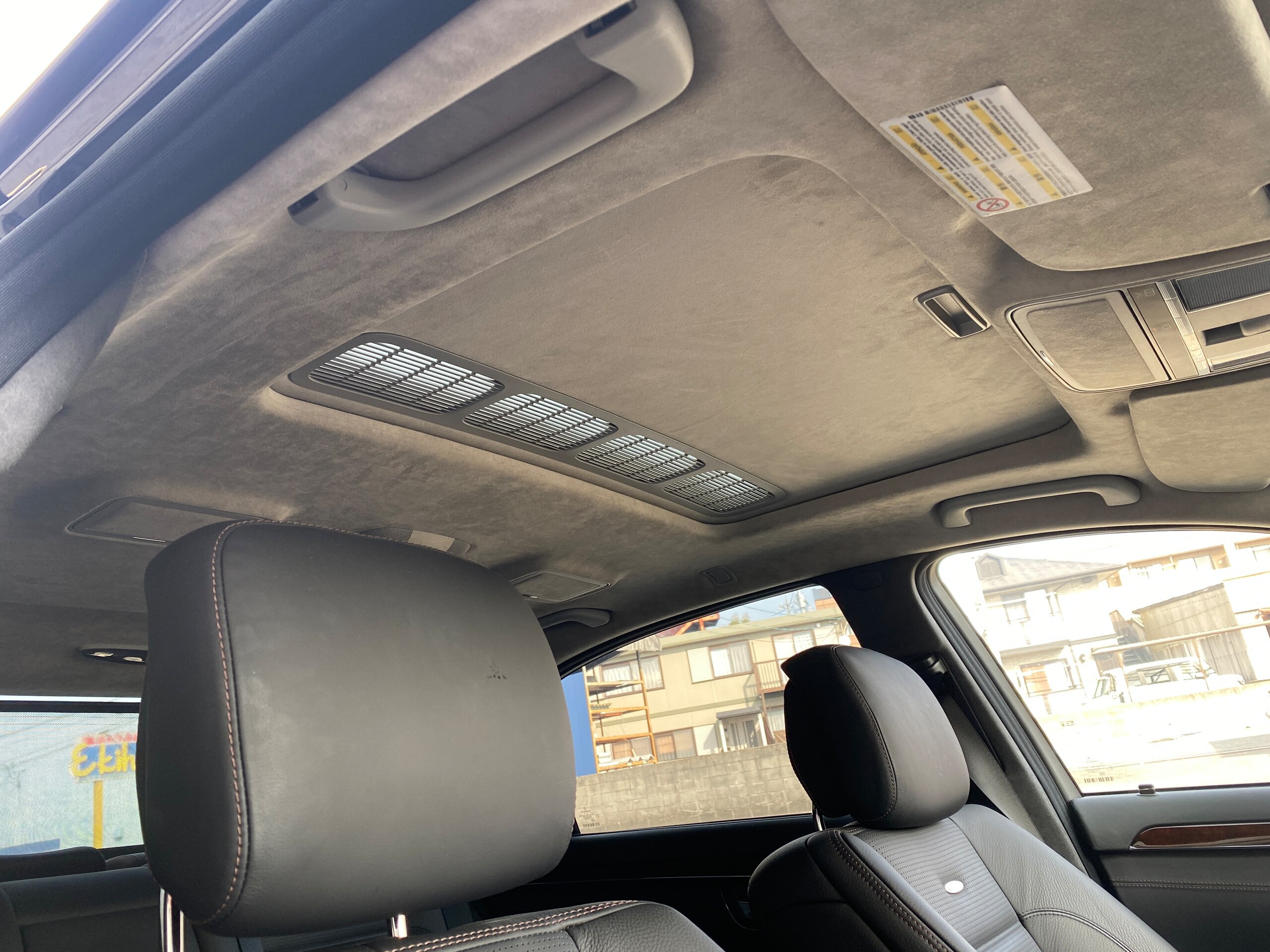 2012 Mercedes Benz S63 AMG Long — Photo 9 / 14