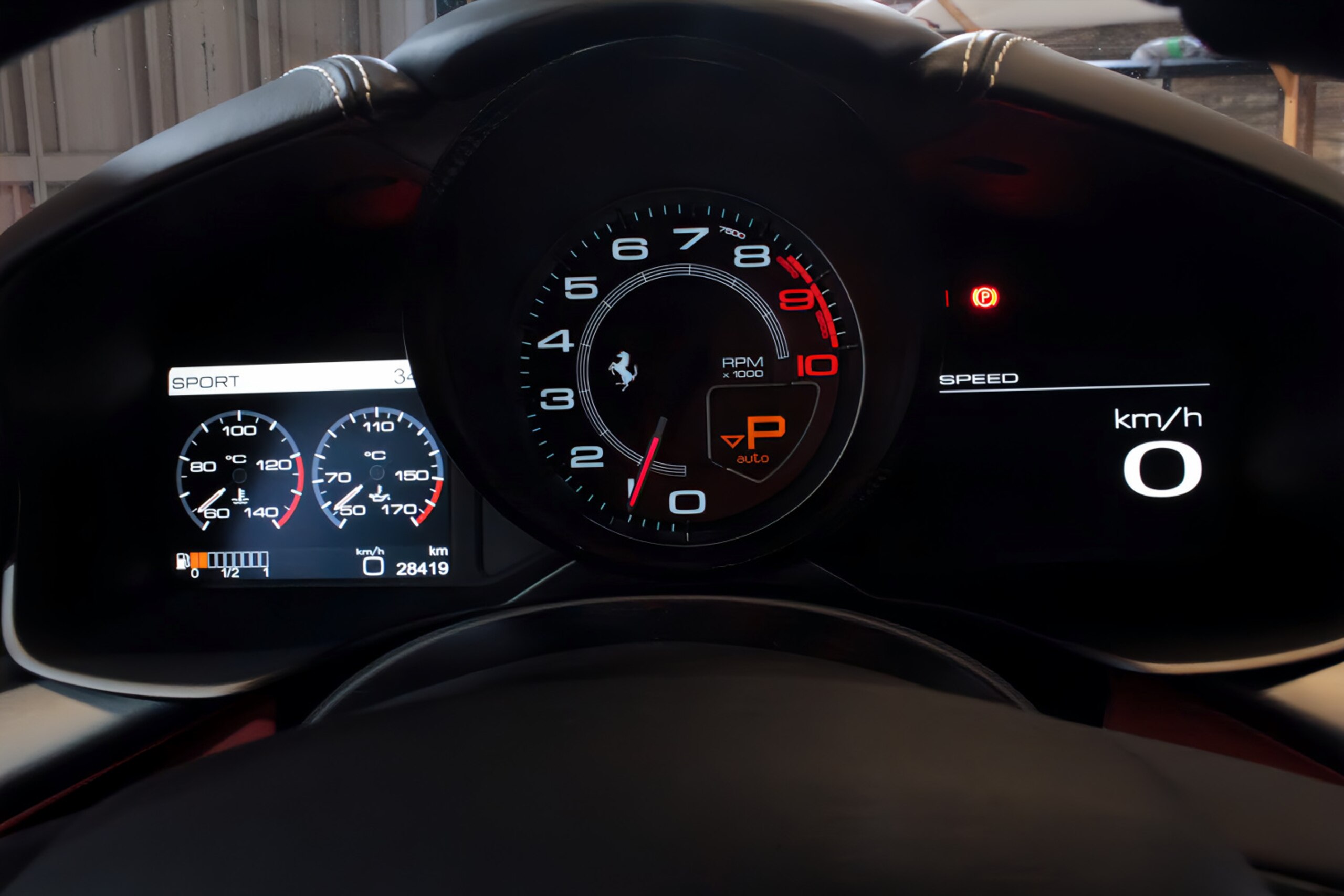 2013 Ferrari F12 Berlinetta — Photo 16 / 48