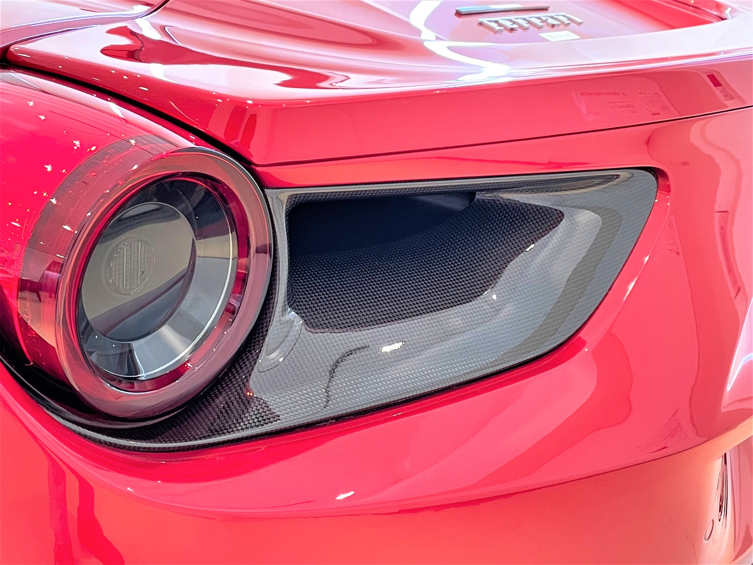 2018 Ferrari 488 Spider — Photo 27 / 29