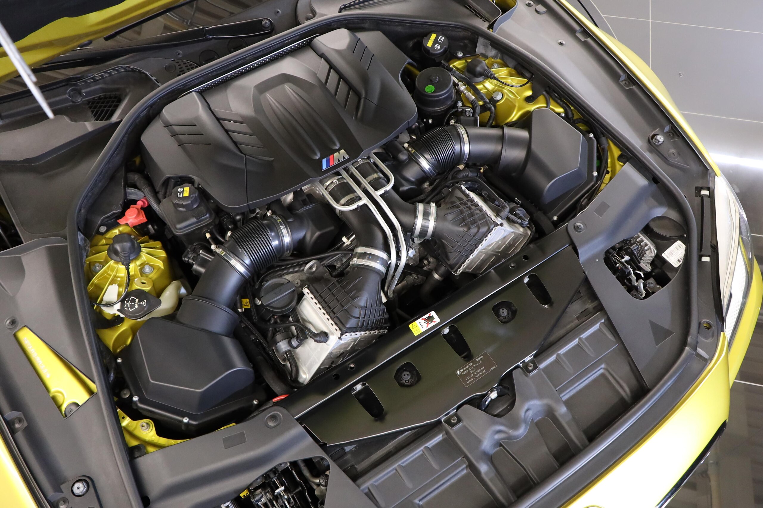 2016 BMW M6 Competition — Photo 27 / 28
