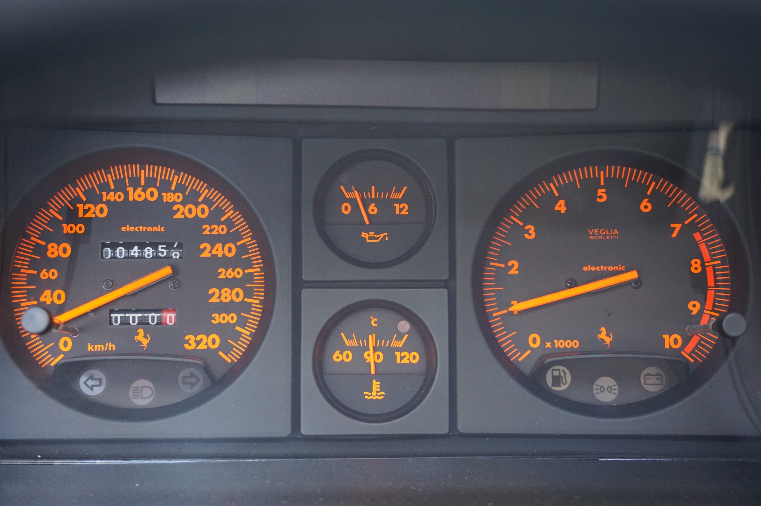 1993 Ferrari 512TR — Photo 10 / 16