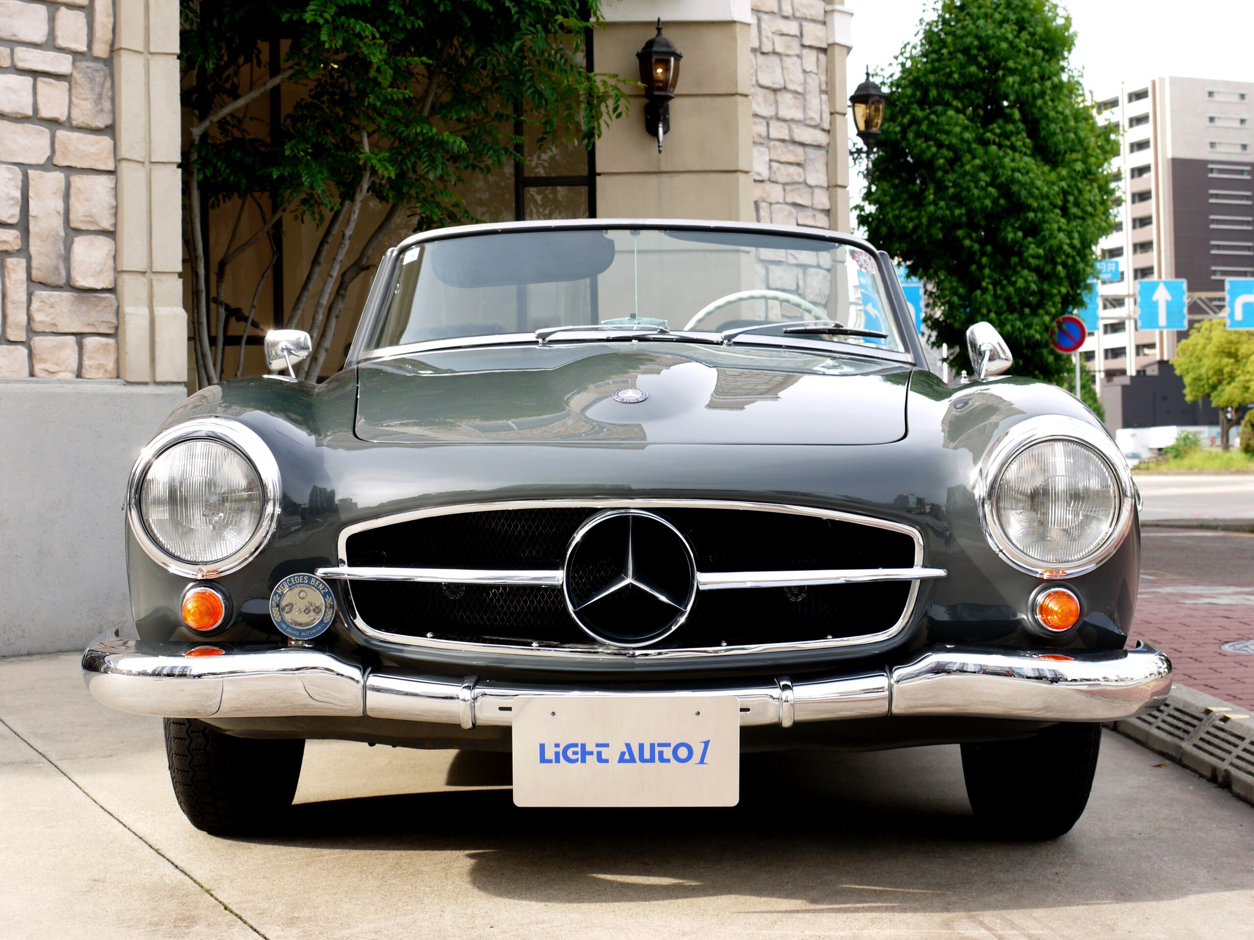 1960 Mercedes Benz 190SL for sale in Japan