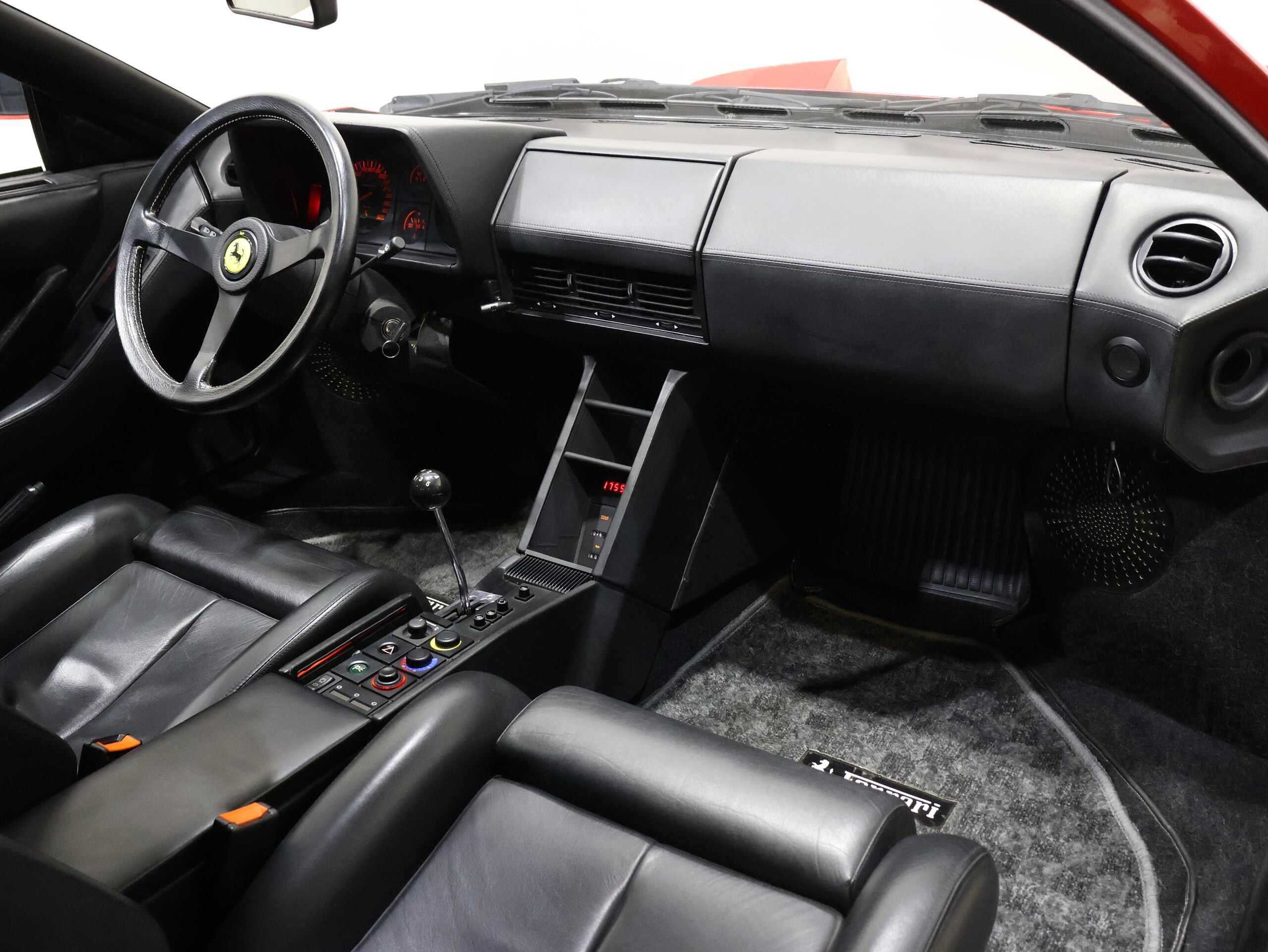 1990 Ferrari Testarossa — Photo 15 / 20